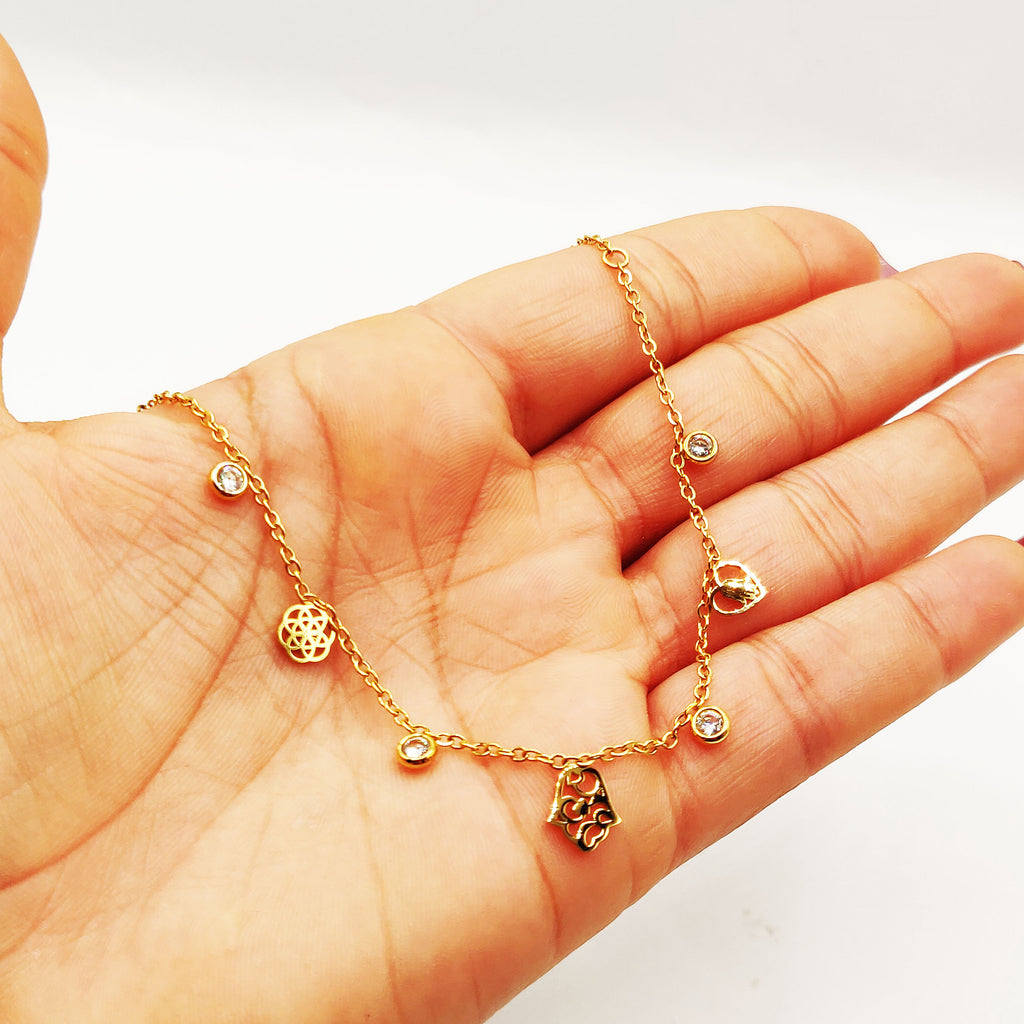 Chaîne de Cheville Mains de Fatma Motifs Orientaux Luxe