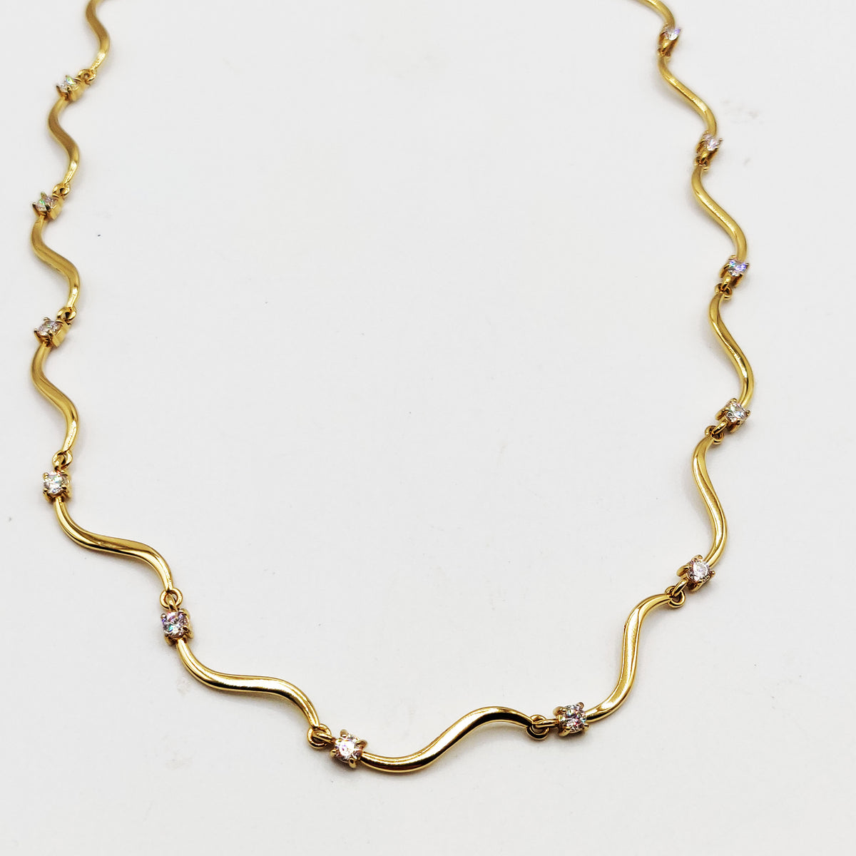 Collier Rigide Vagues et Cristaux Luxe