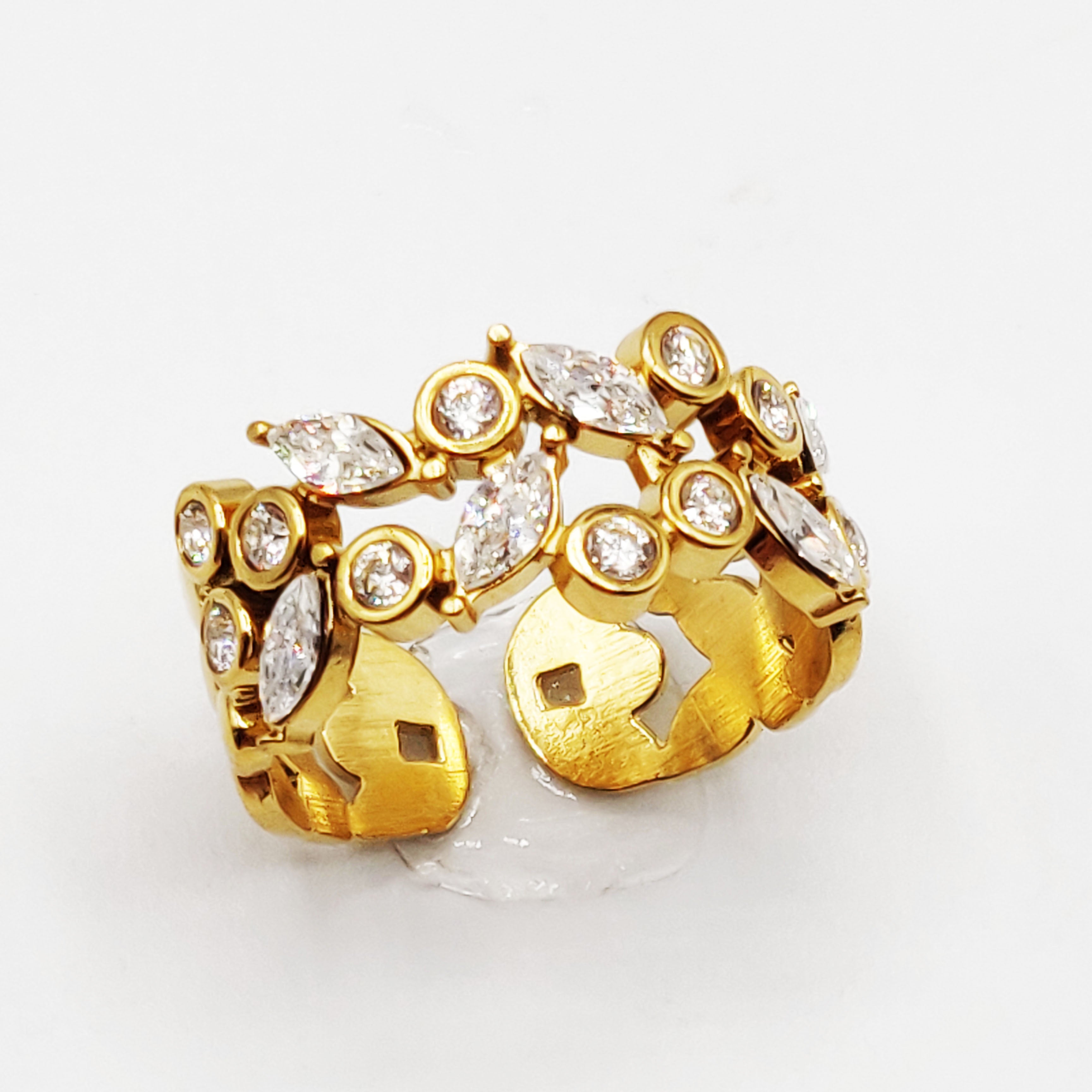 Bague Cristaux Feuilles et Ronds Luxe
