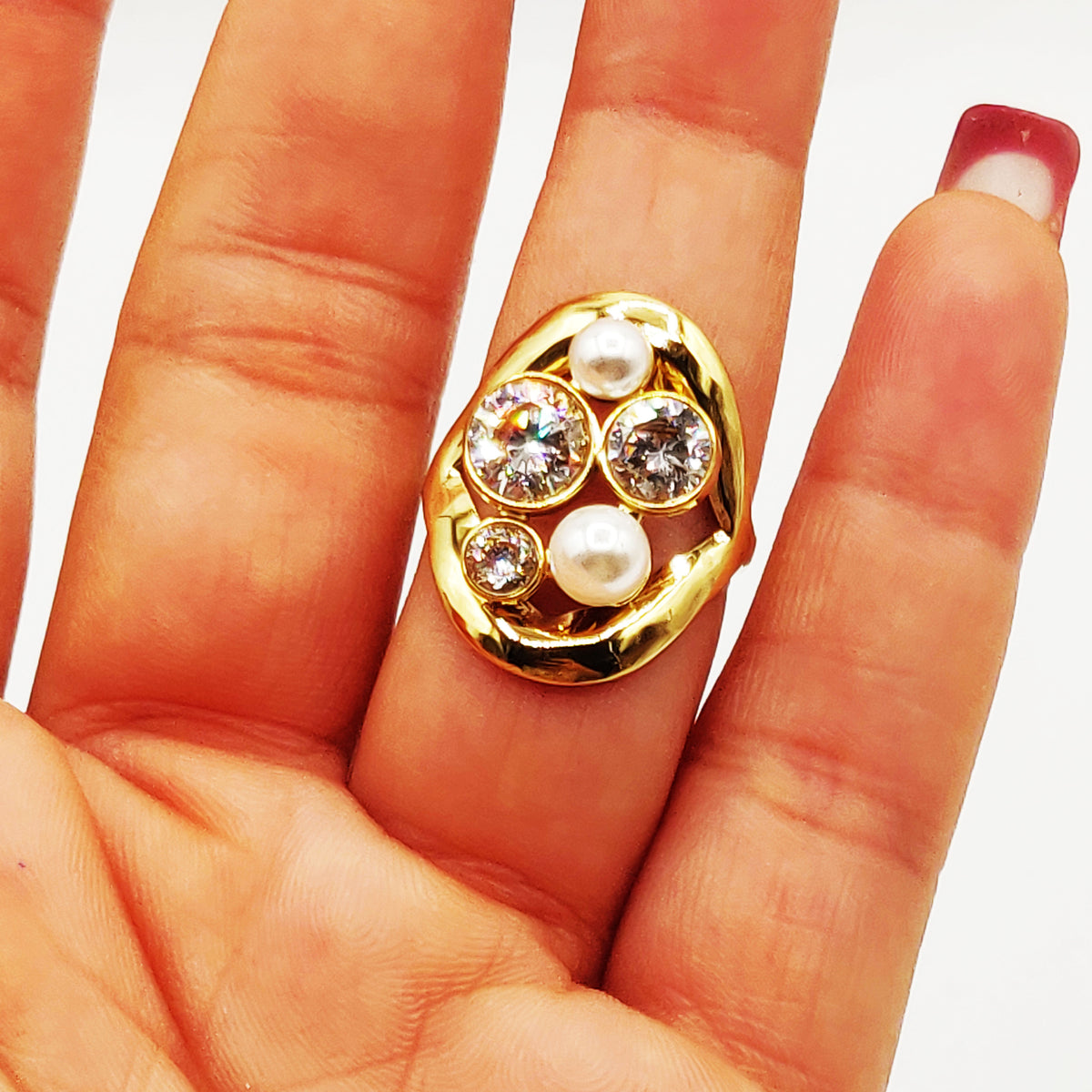 Bague Gros Cristaux Ronds et Perles d'imitation Blanches
