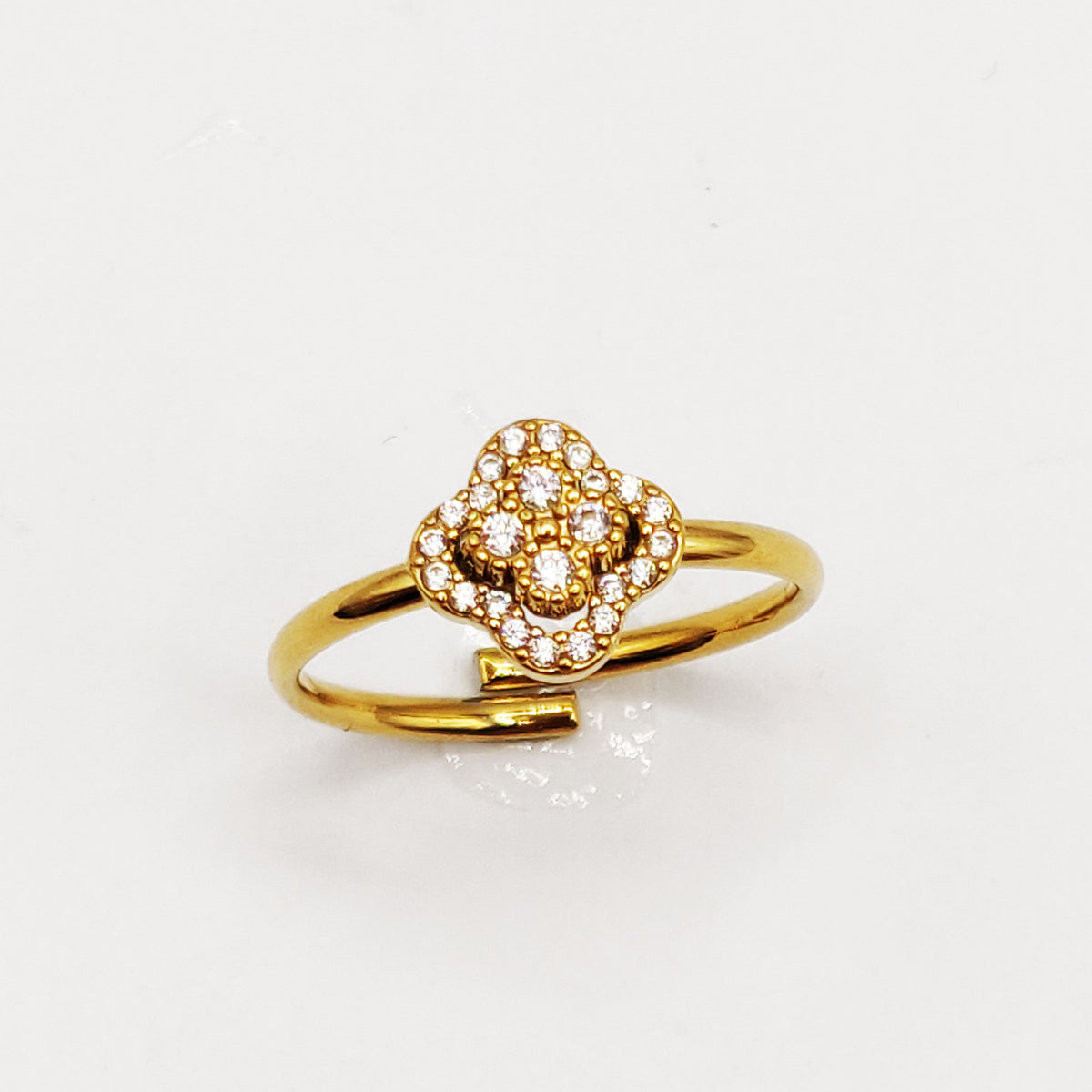 Bague Trèfle 4 Cristaux Tour Perles d'imitation Dorées Luxe