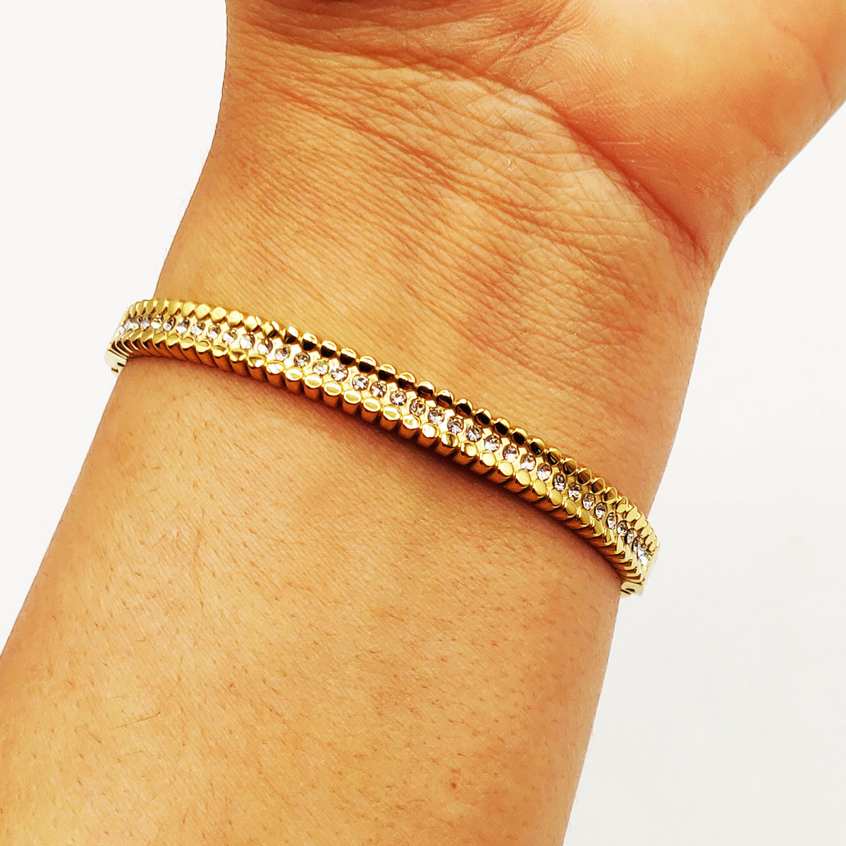 Bracelet Rigide Ronds Dorés et Cristaux Luxe