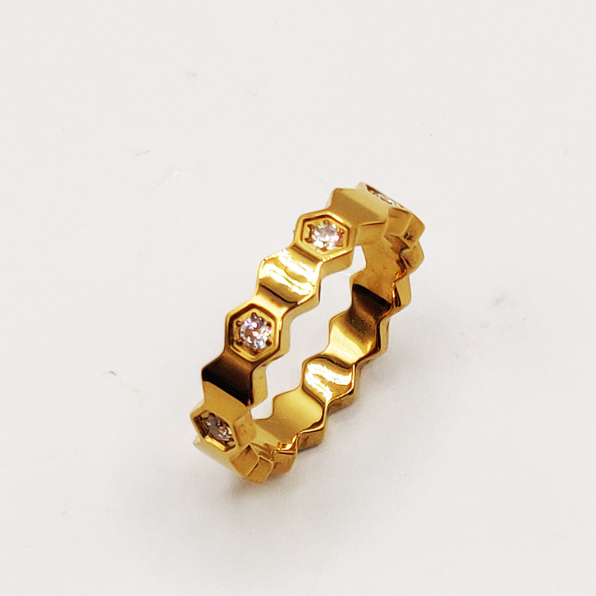 Bague Hexagones Dorés et Cristaux Luxe
