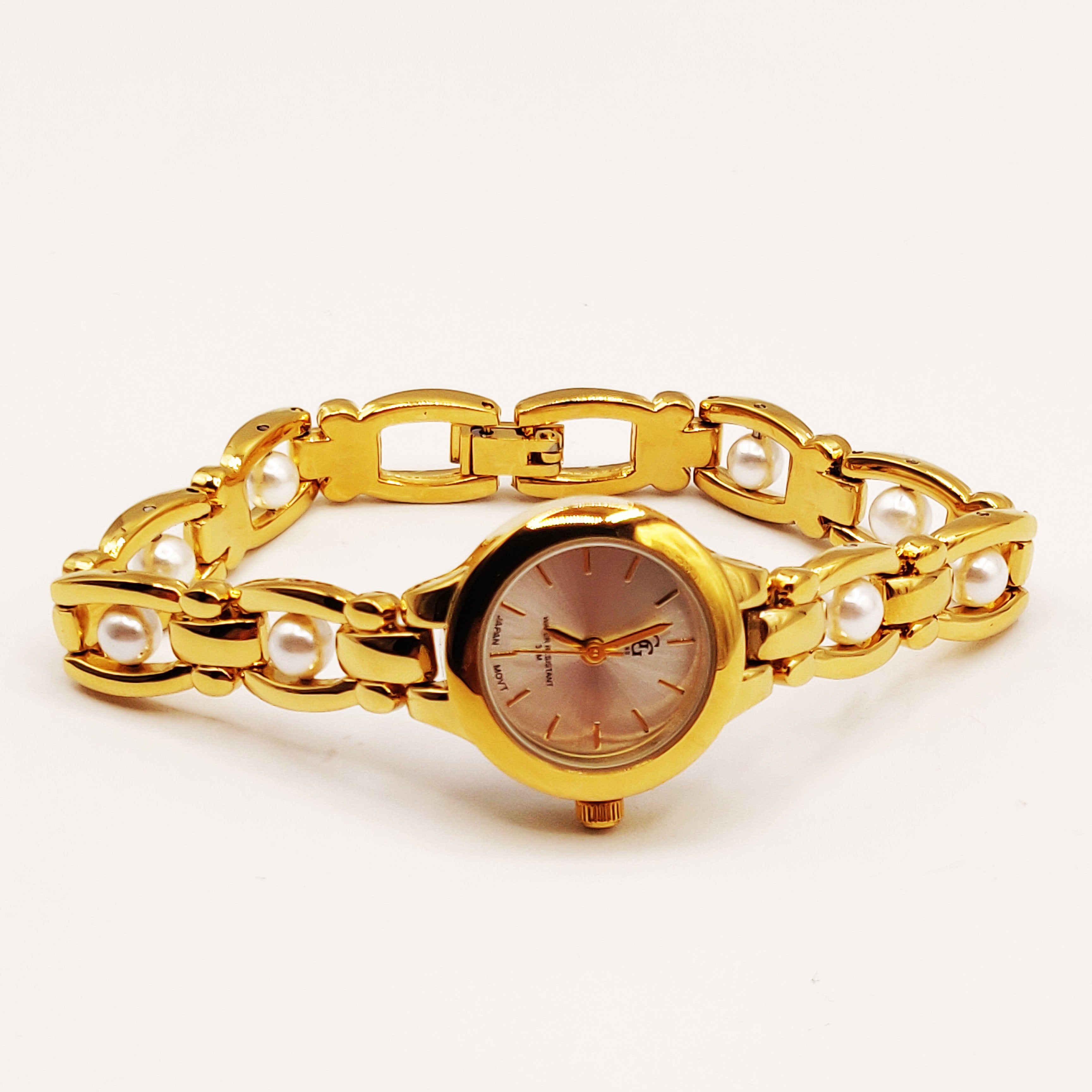 Montre GG Luxe FB1874 Fond Blanc