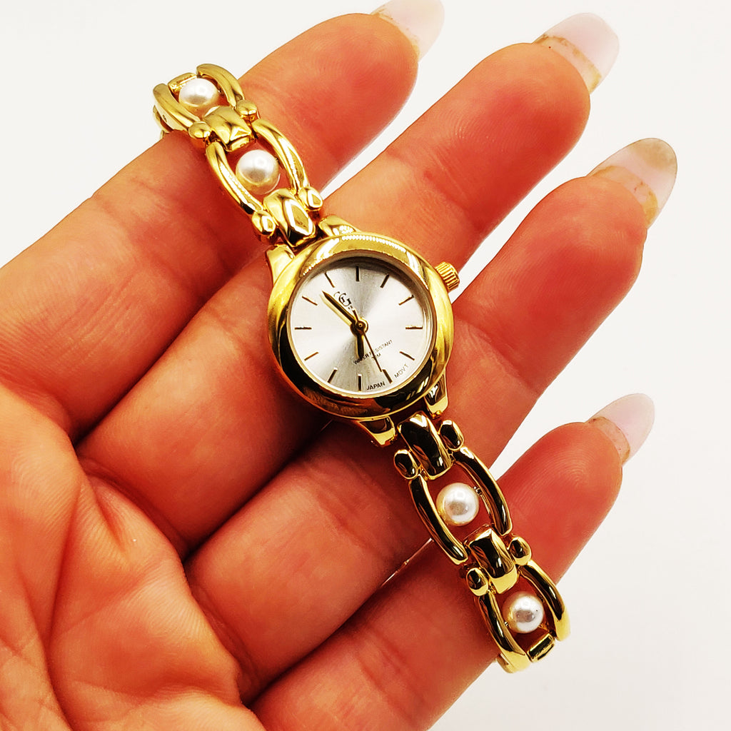 Montre GG Luxe FB1874 Fond Blanc