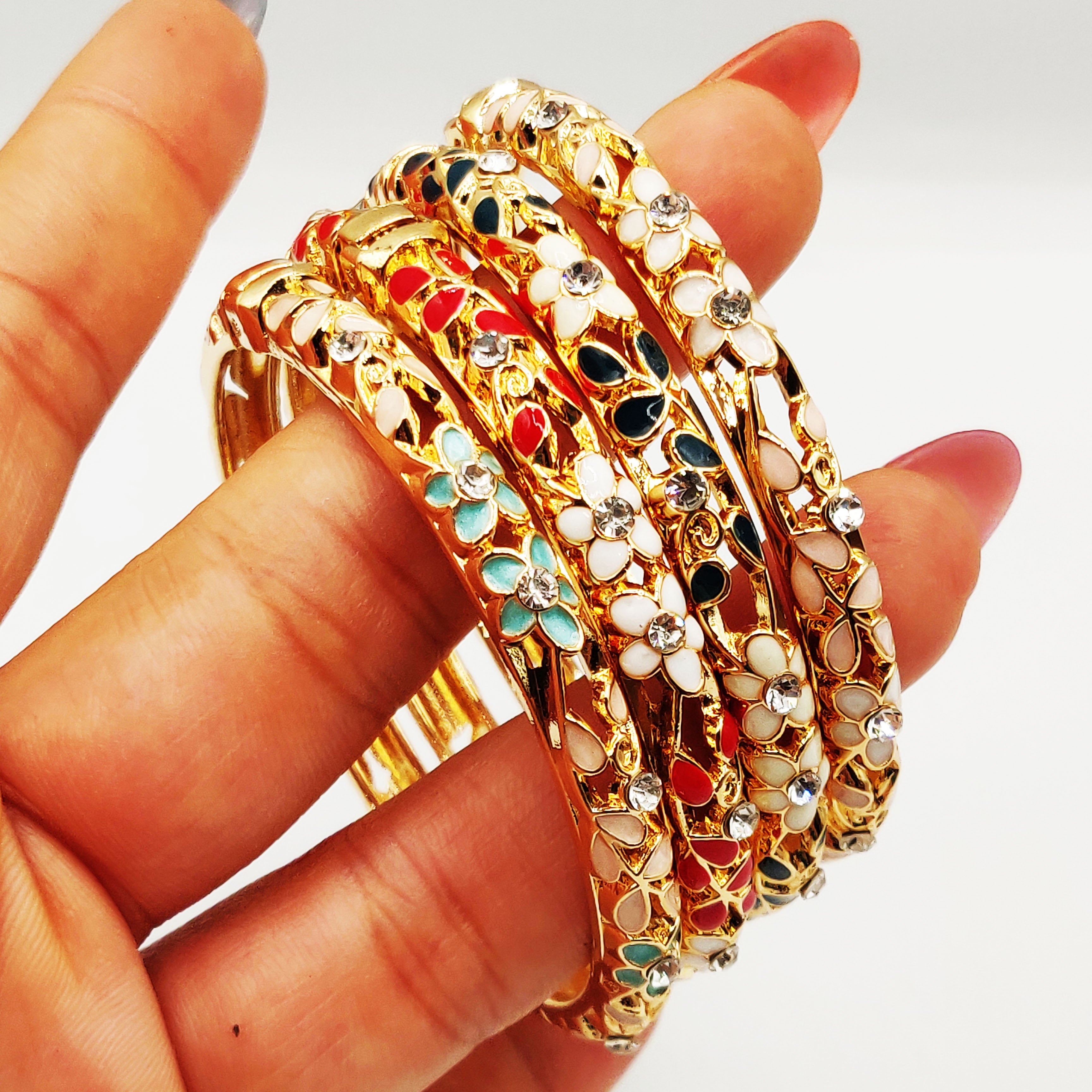 4 Bracelets Thaïlandais Dorés Fleurs Multicolores Luxe