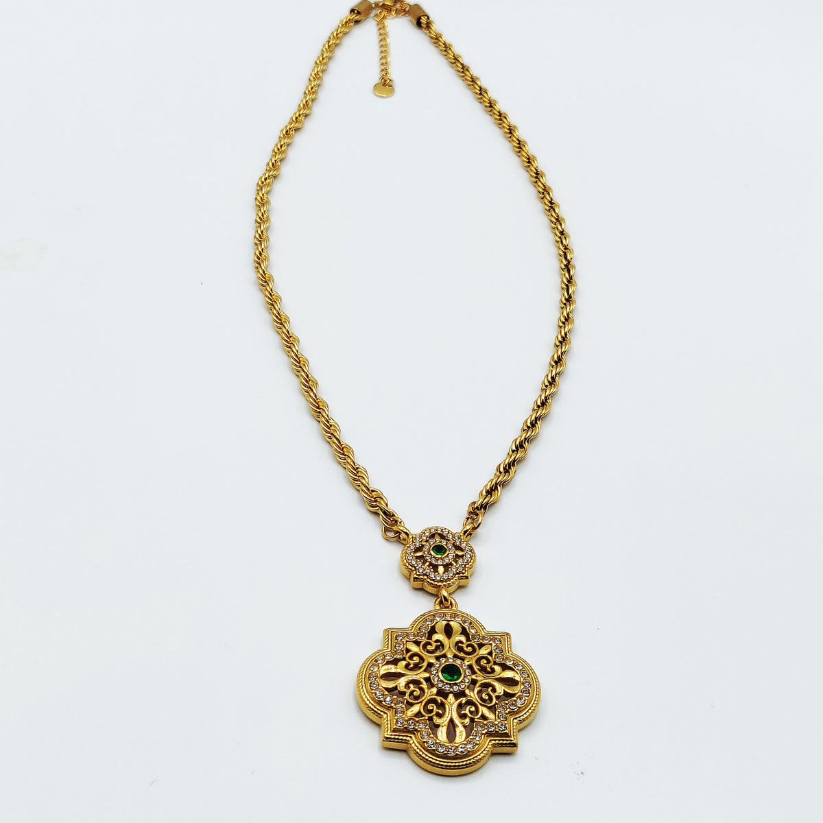 Collier Torsade Pendentif Royal Luxe