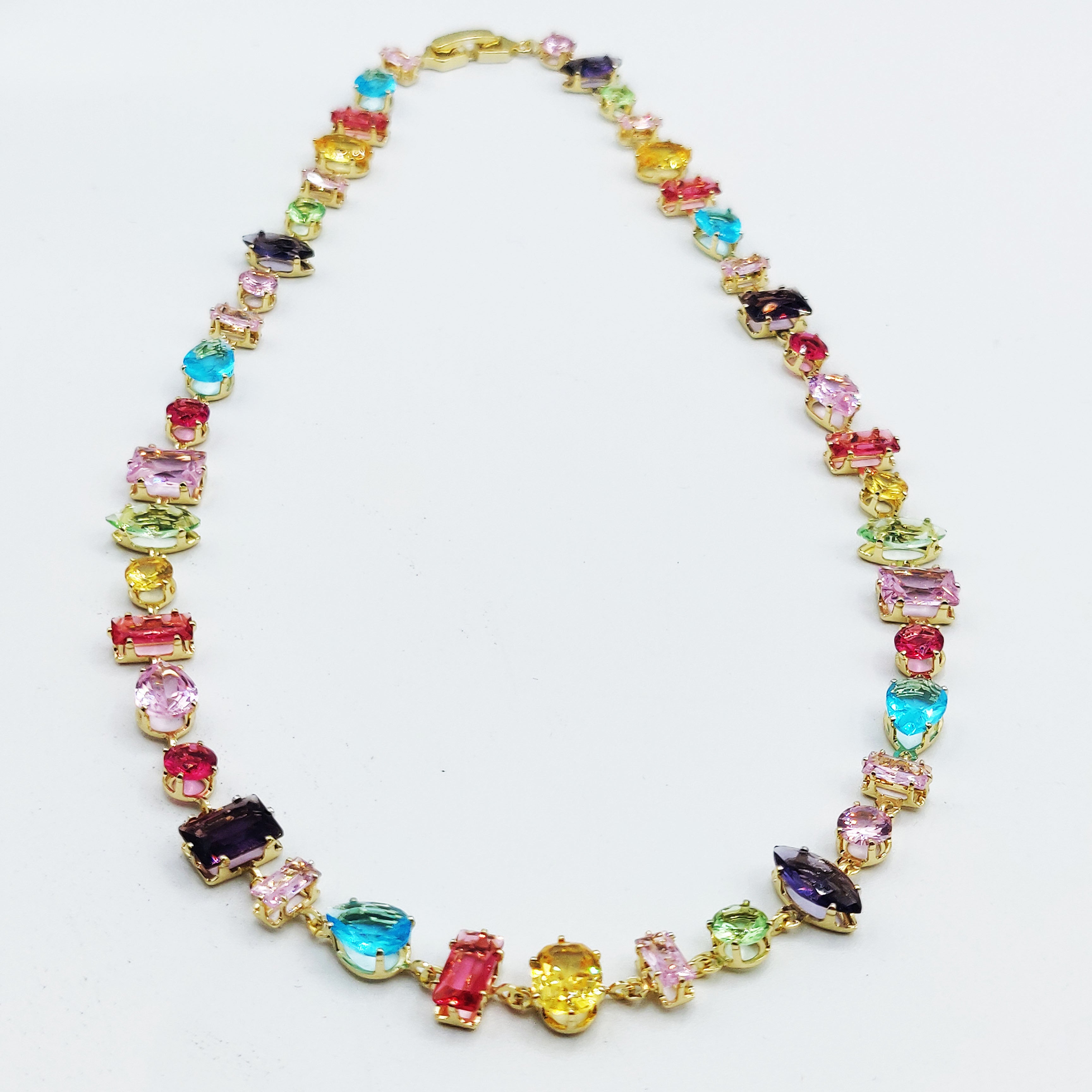 Collier Multi Cristaux Multi Formes et Multicolores Luxe