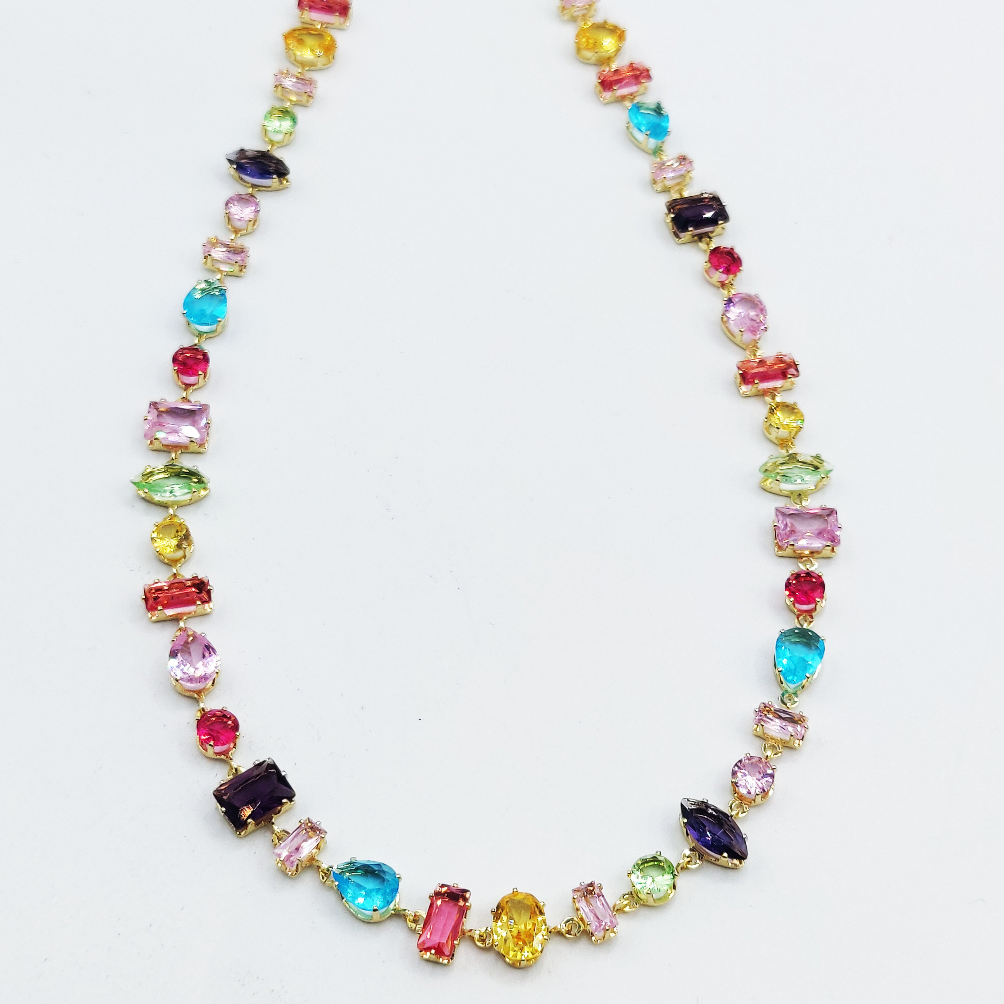 Collier Multi Cristaux Multi Formes et Multicolores Luxe