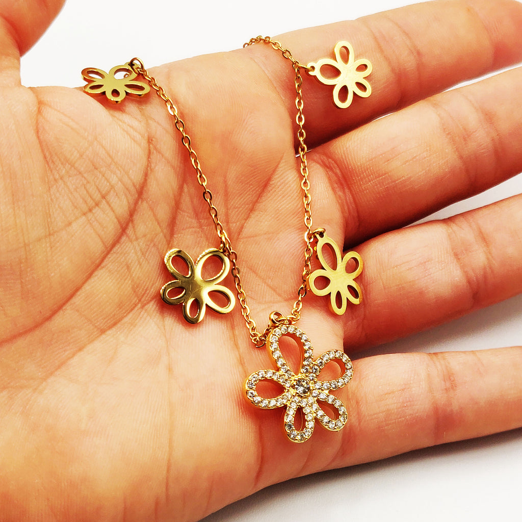 Collier Multi Fleurs Stylish Cristaux Luxe