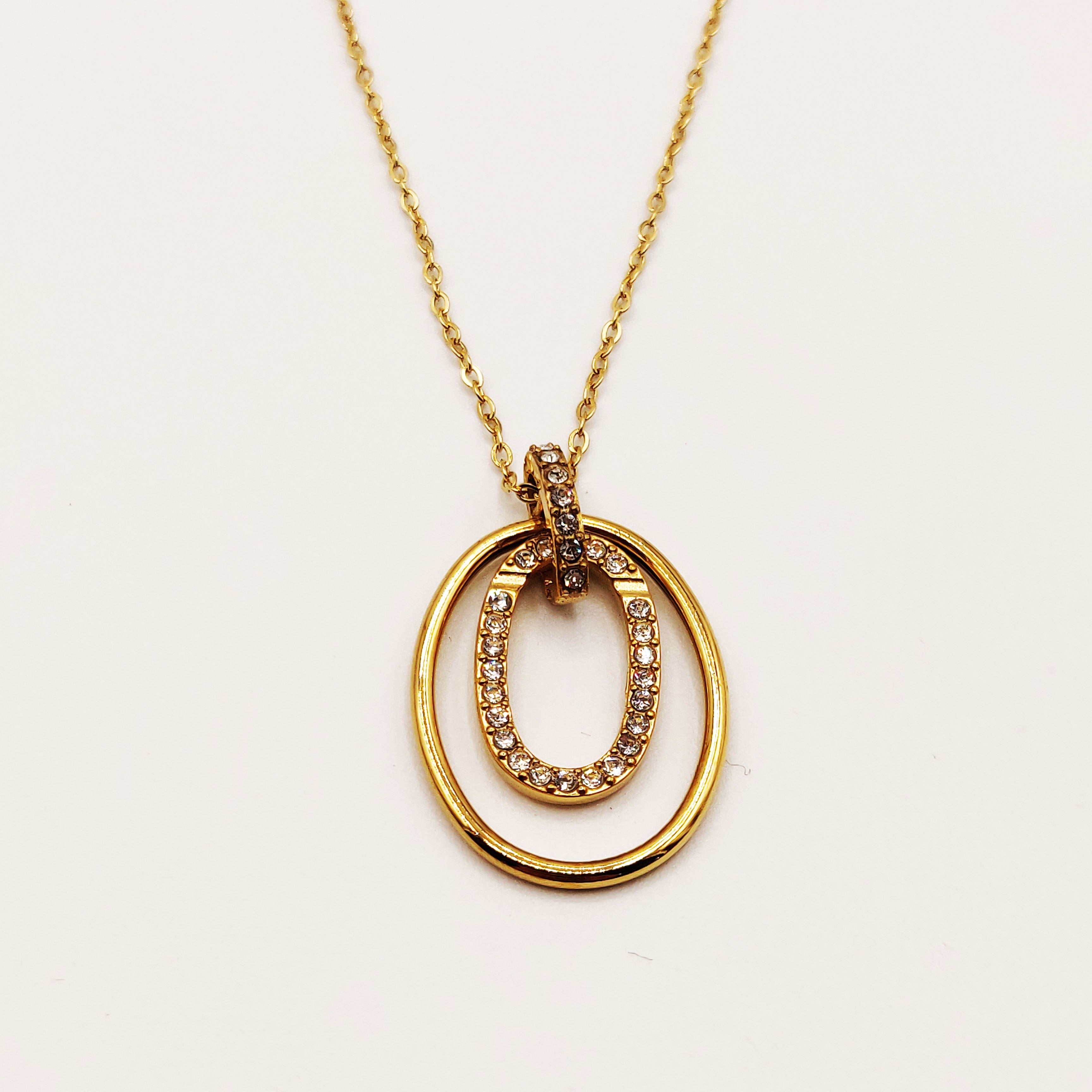 Collier Pendentif Double Ovales Doré et Cristaux Luxe