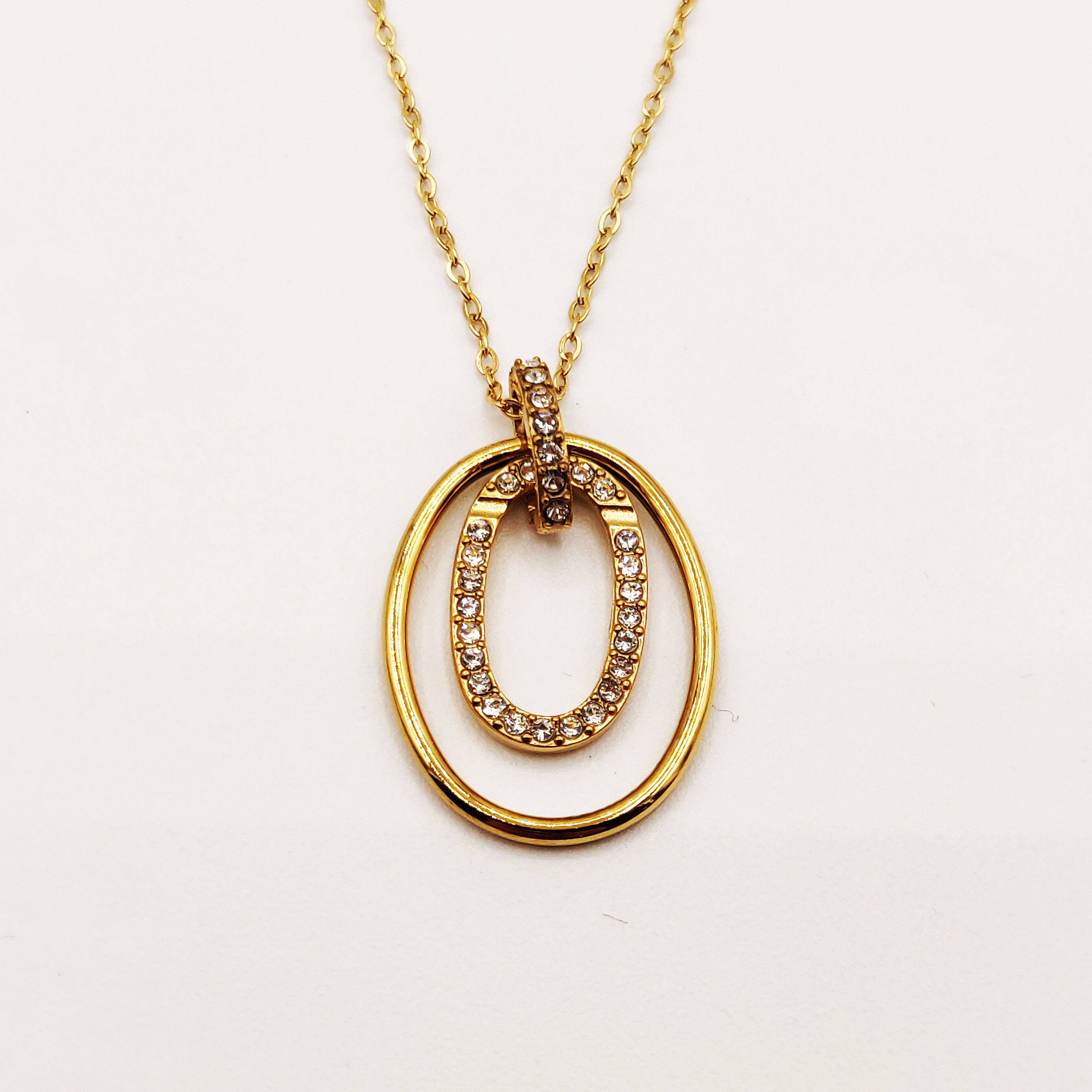 Collier Pendentif Double Ovales Doré et Cristaux Luxe