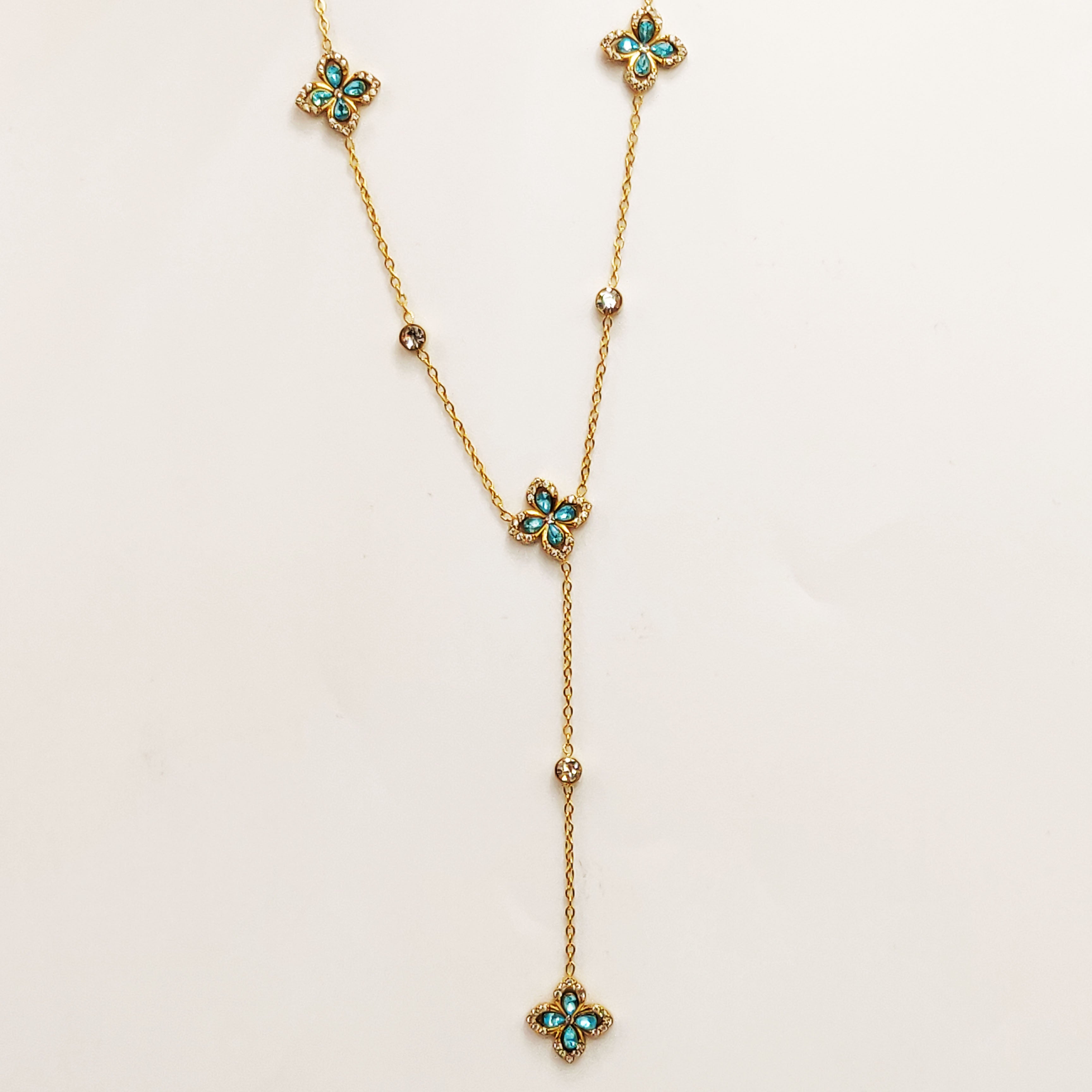 Collier Trèfles Bleus Pointus Tour Cristaux Luxe Descendant