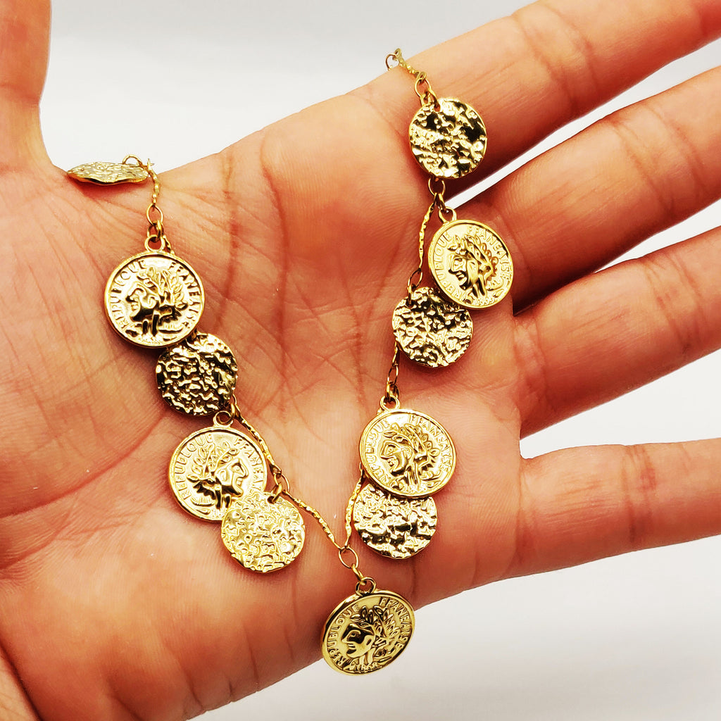 Collier Mi-Rigide Multi Pendentifs Louise Franc Luxe