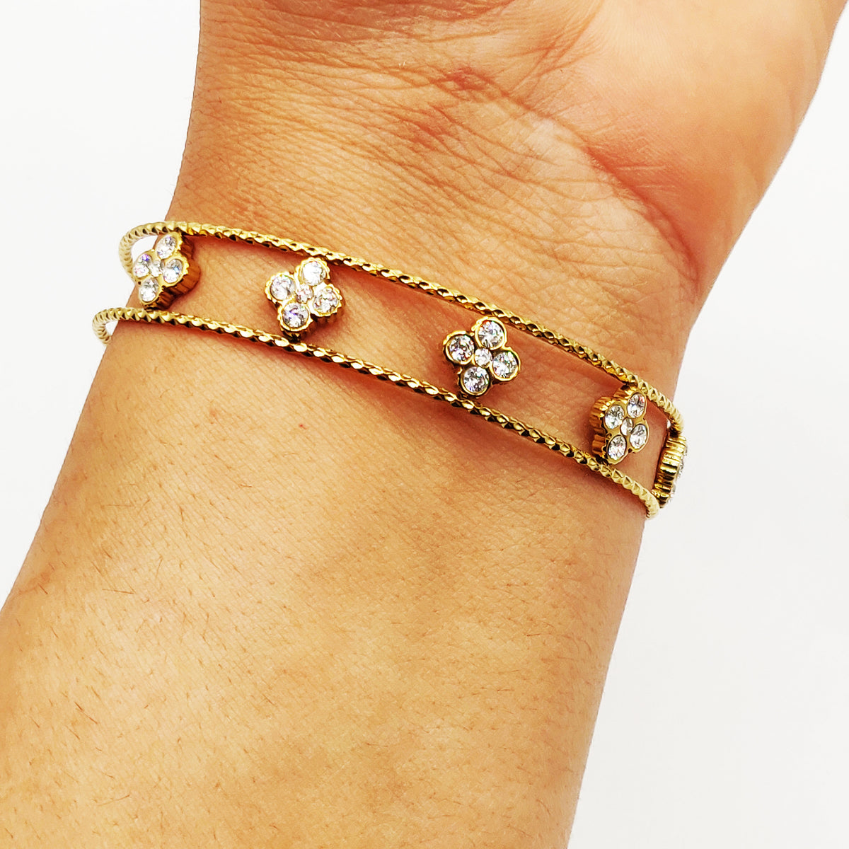 Bracelet Rigide Double Lignes Trèfles 4 Cristaux Luxe