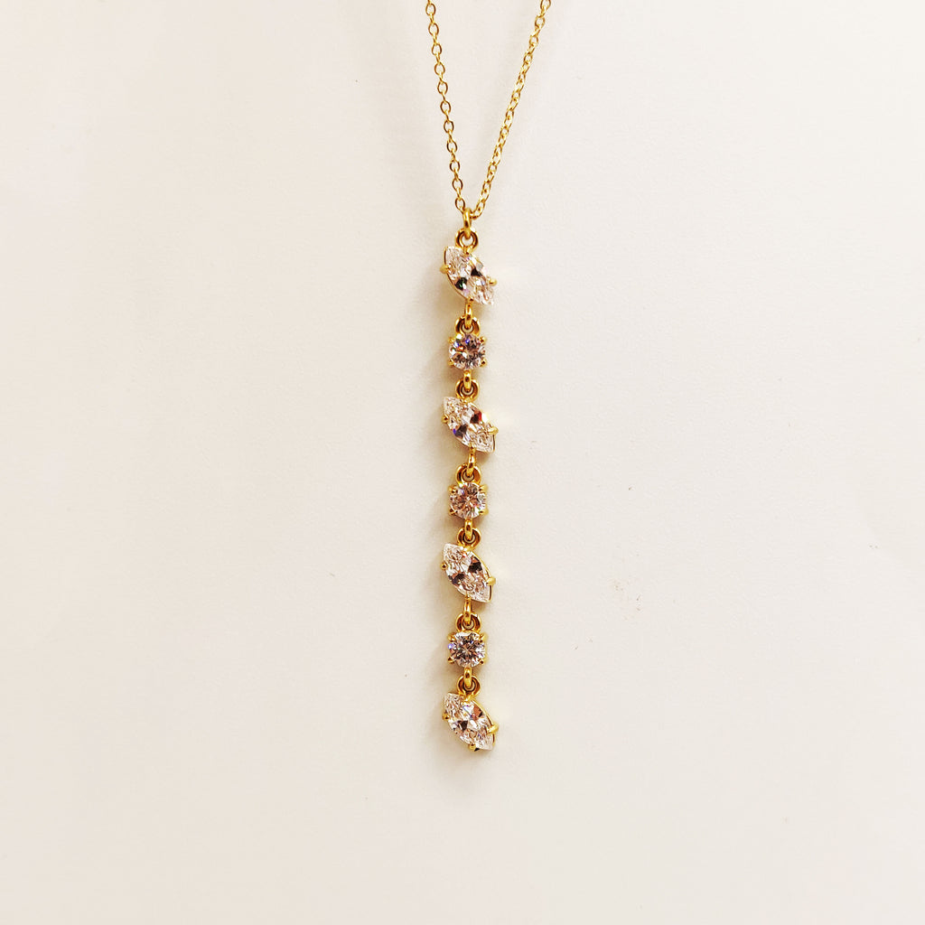 Collier Multi Cristaux Ovales et Ronds Descendant Luxe