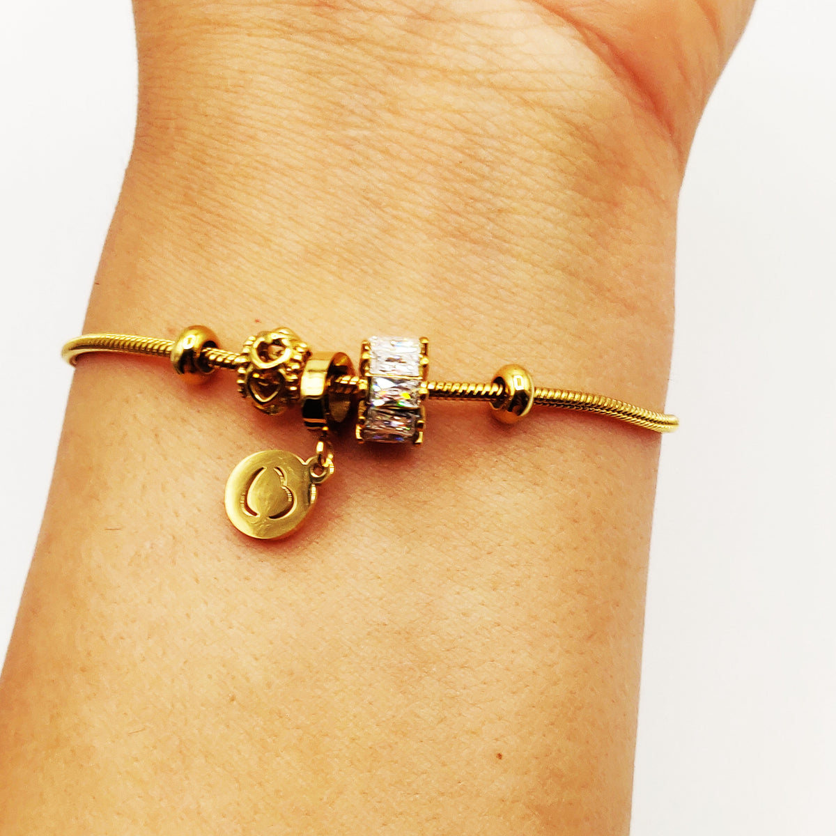 Bracelet Charmes Coeurs et Cristaux Luxe