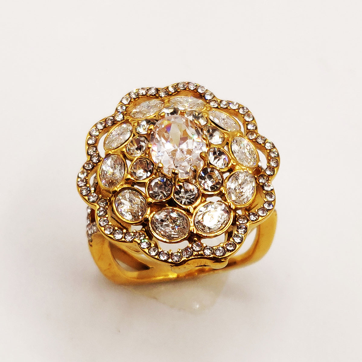 Bague Bouquet de Cristaux Tour Cristaux Luxe