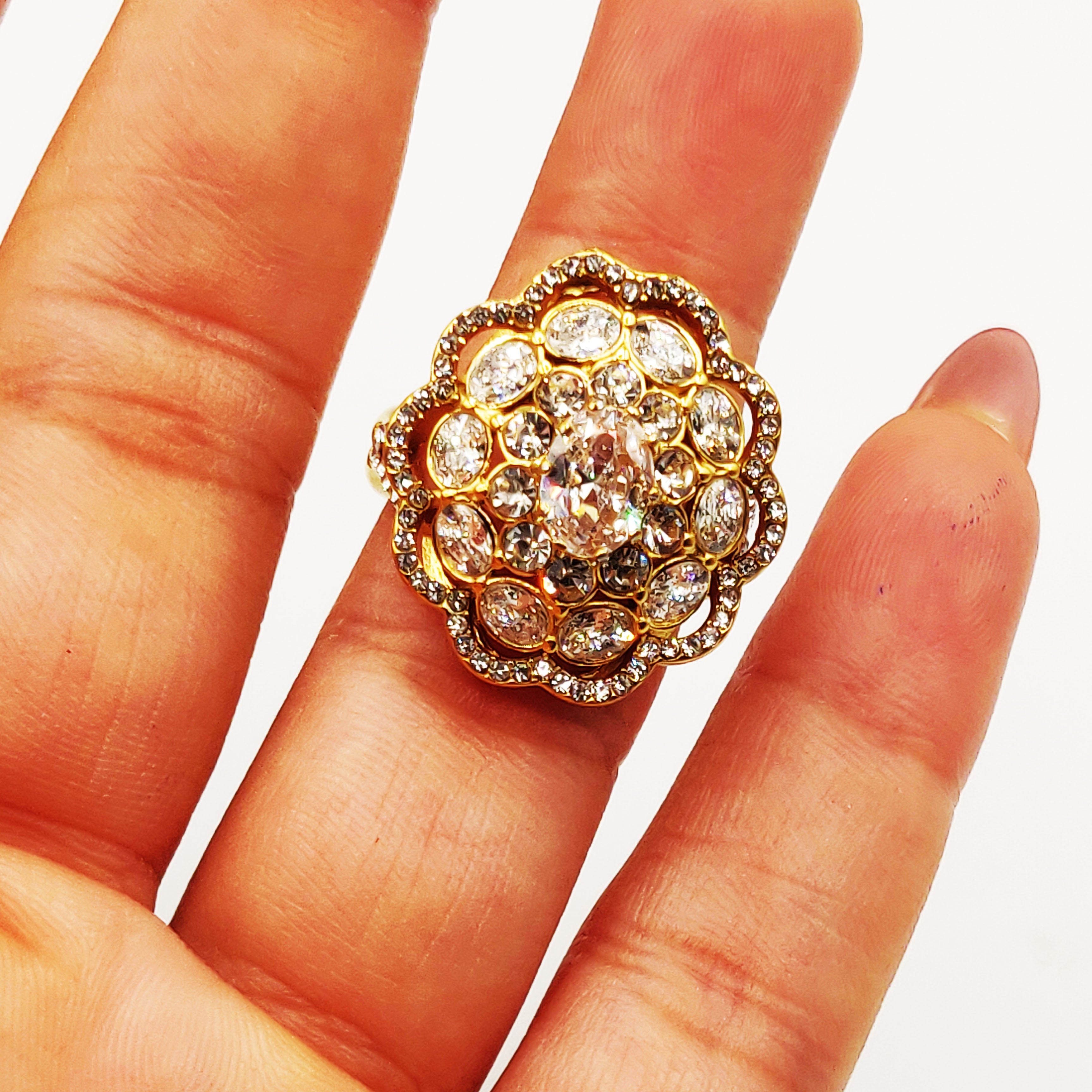 Bague Bouquet de Cristaux Tour Cristaux Luxe