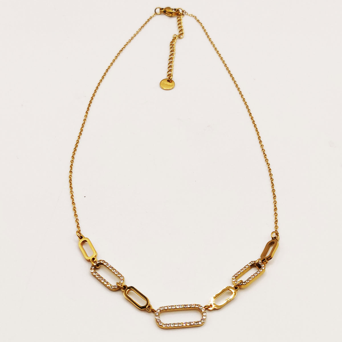 Collier Chaîne Maillons Ovales Dorés et Cristaux Luxe