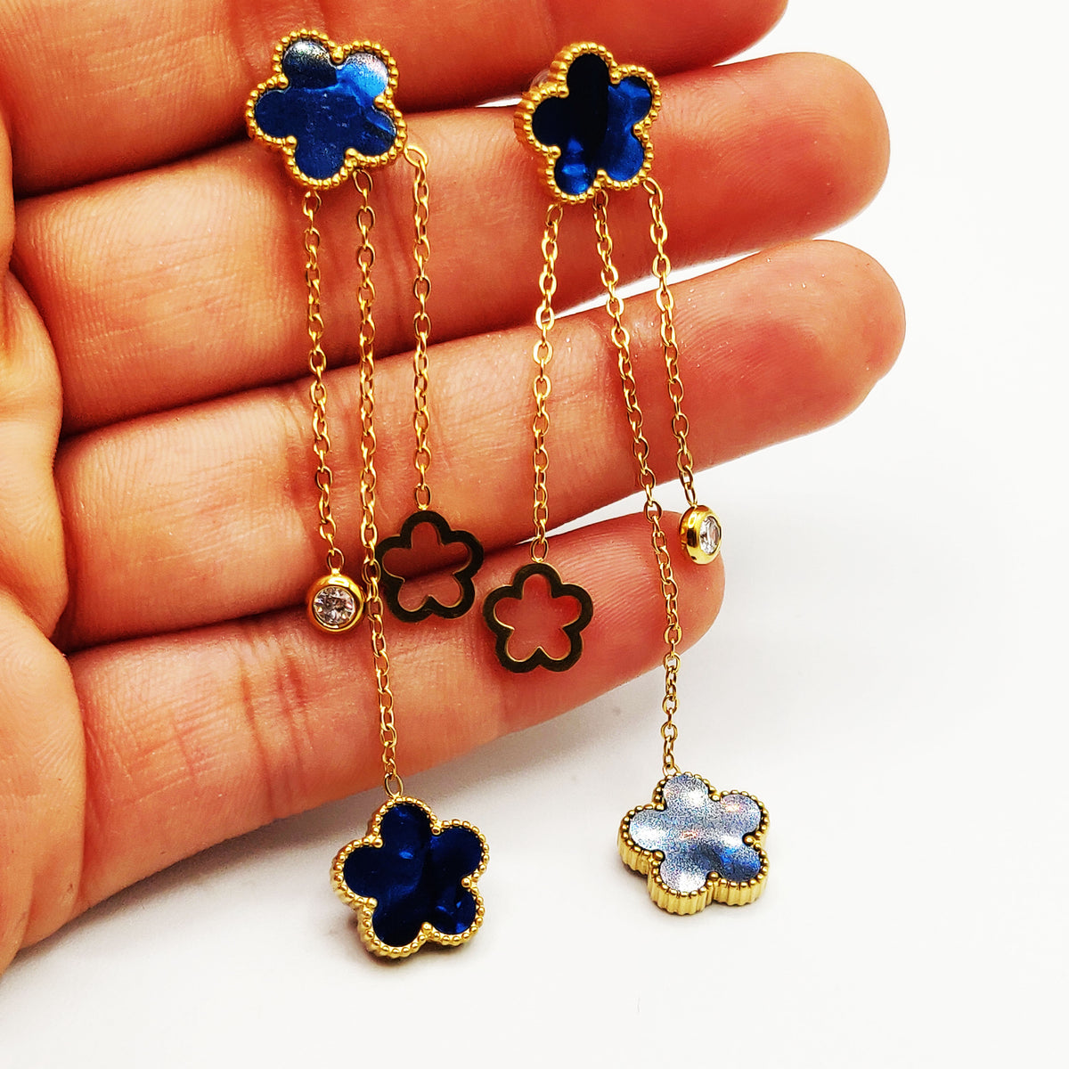 Boucles d'oreilles Marguerites Cristaux Bleus Luxe