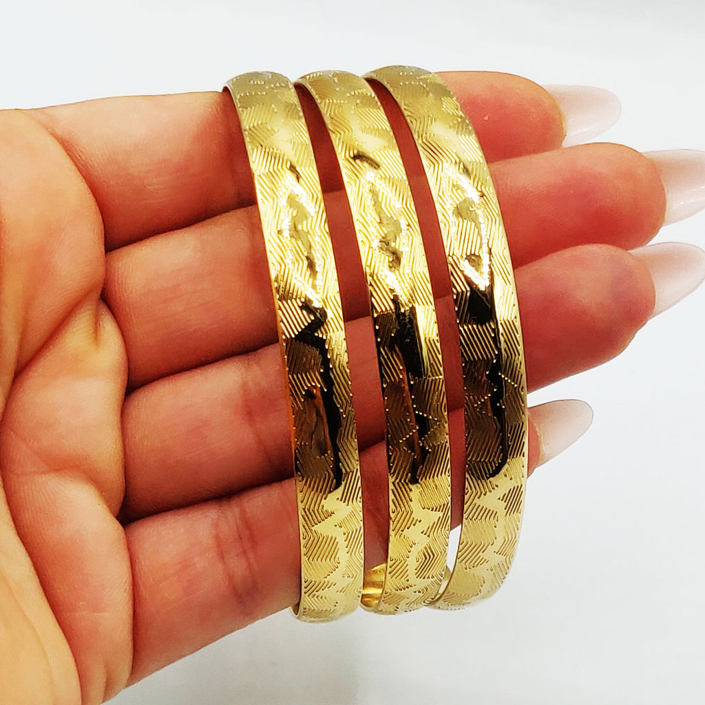 Trio de Bracelets Rigides Ondes Gravées Luxe