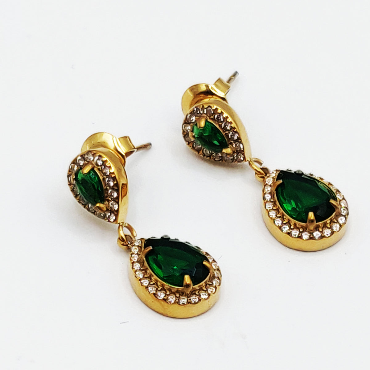 Boucles d'oreilles Grande Goutte Cristal Vert Tour Cristaux Luxe