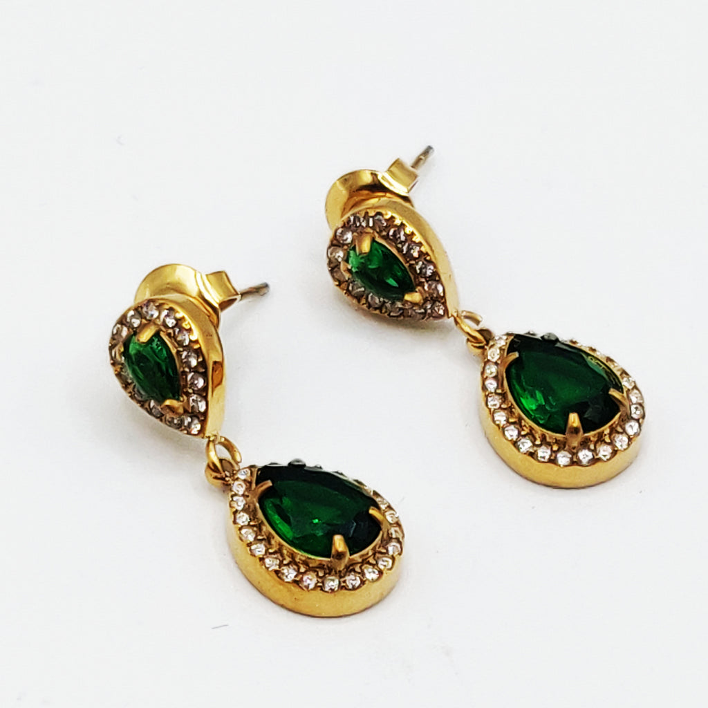 Boucles d'oreilles Grande Goutte Cristal Vert Tour Cristaux Luxe