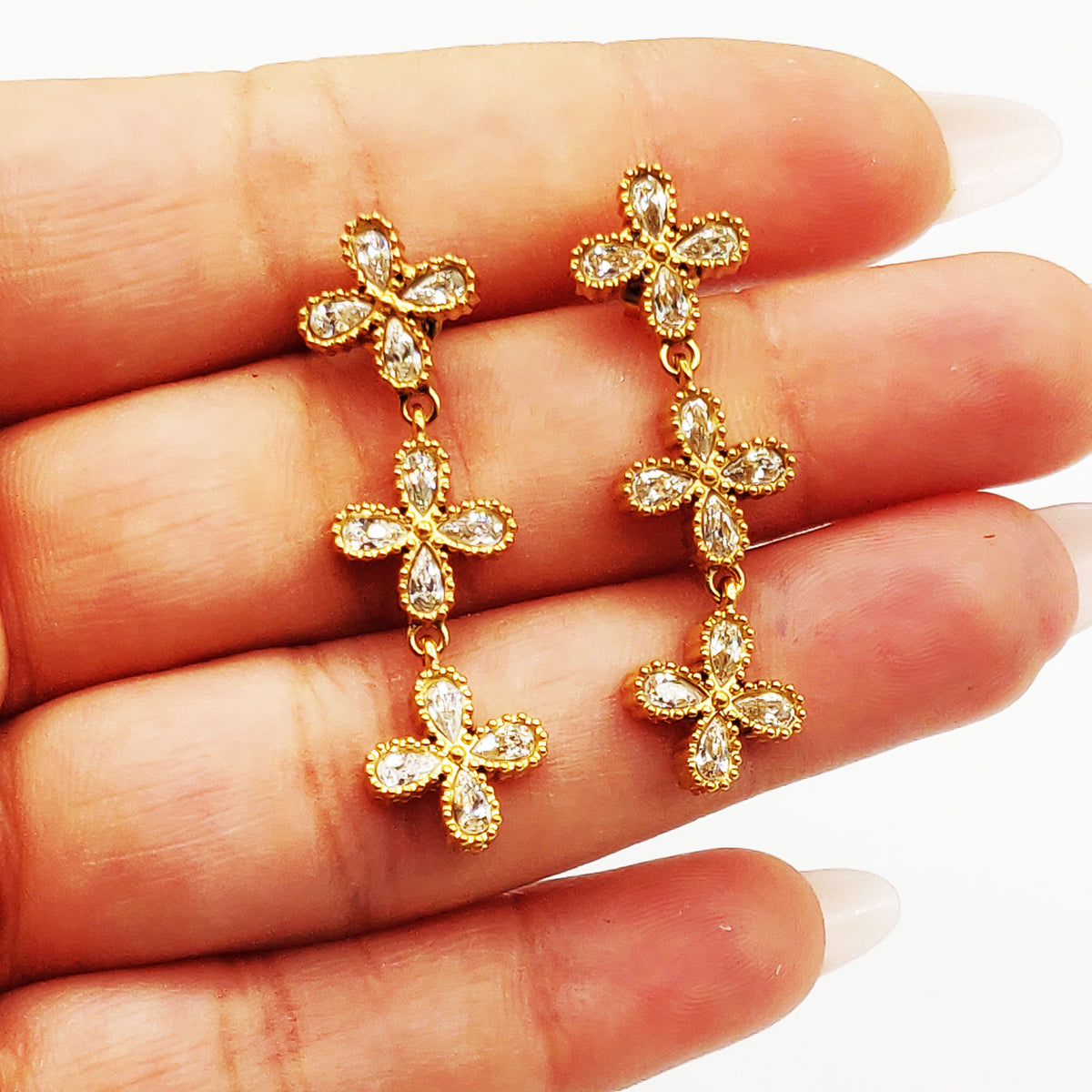 Boucles d'oreilles Multi Fleurs 4 Gouttes Cristaux Luxe