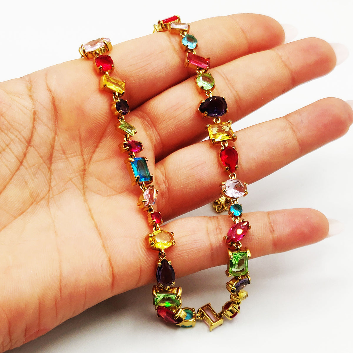 Collier Multi Cristaux Multi Formes et Multicolores Foncés Luxe