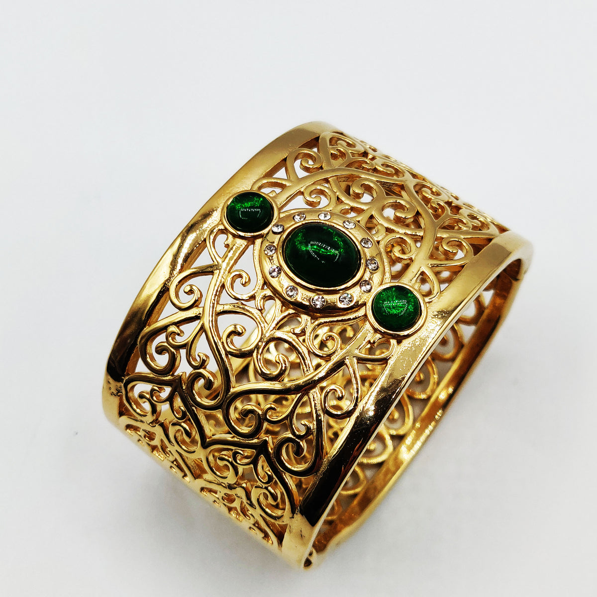 Bracelet Rigide Motifs Orientaux Pierres Vertes Luxe