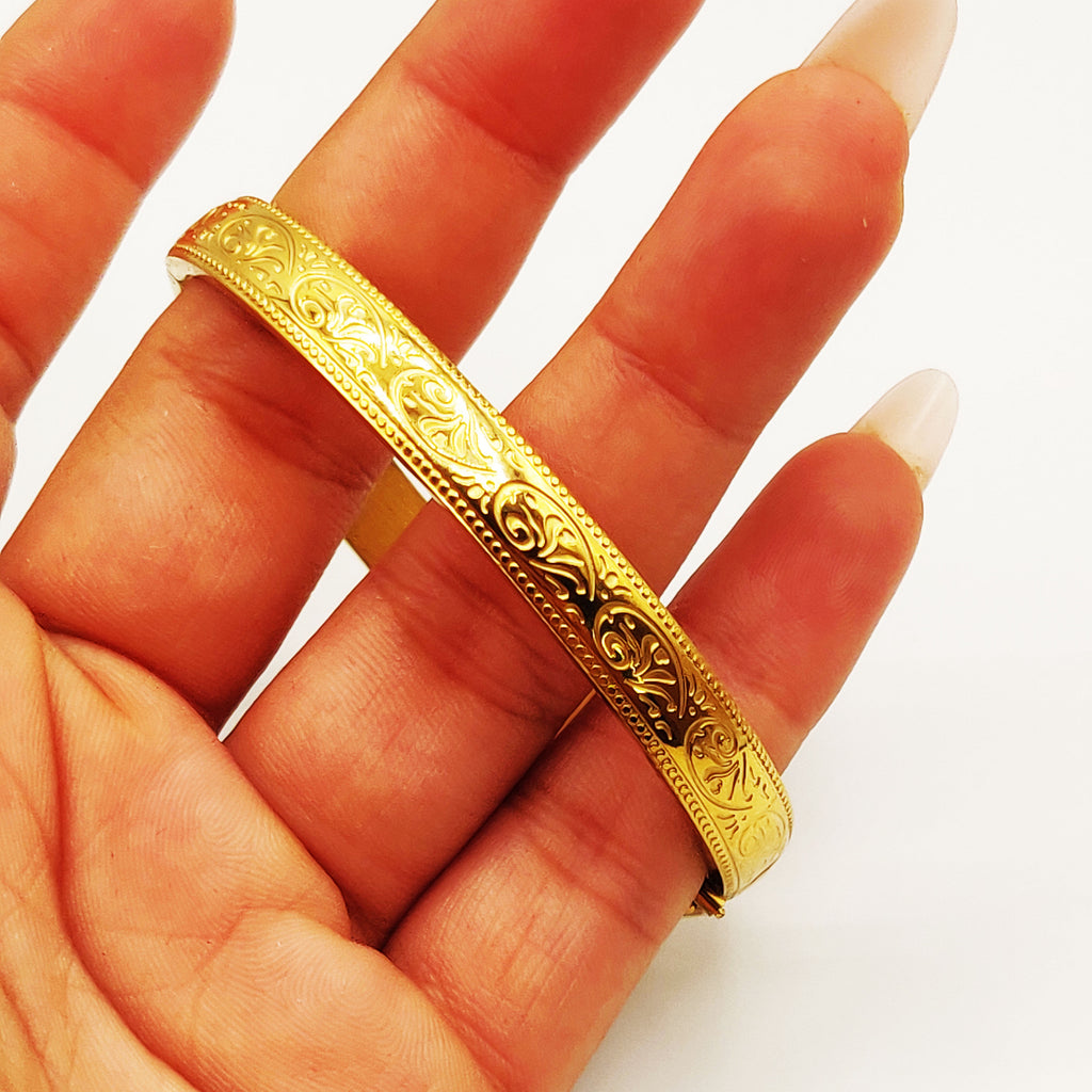Bracelet Rigide Motifs Vagues Orientales Gravées Luxe