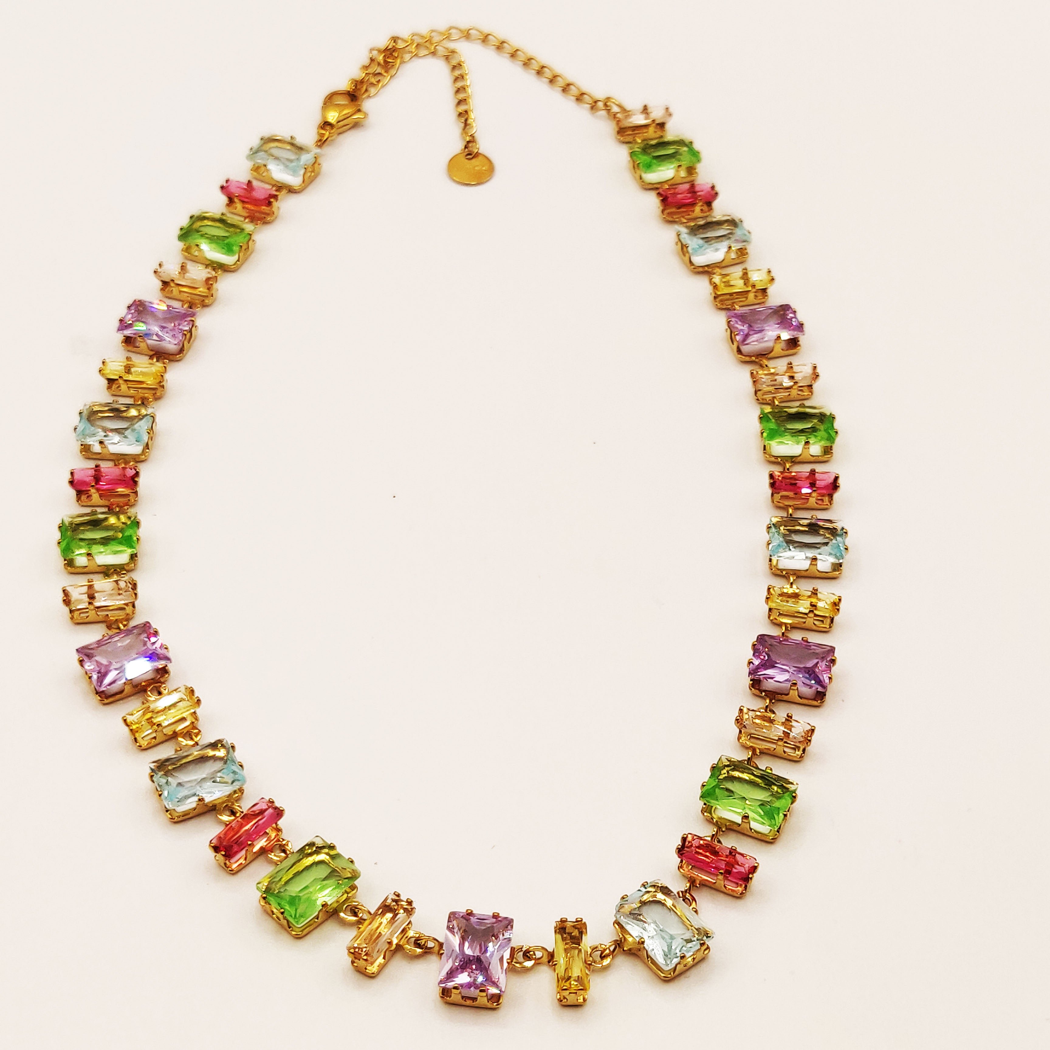 Collier Multi Cristaux Rectangles Multi Formes Multicolores Luxe