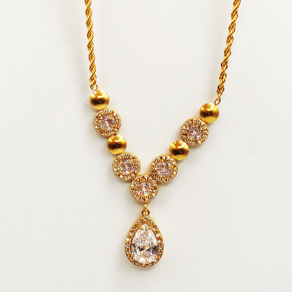 Collier Ronds Cristaux et Dorés Pendentif Goutte Cristal Luxe