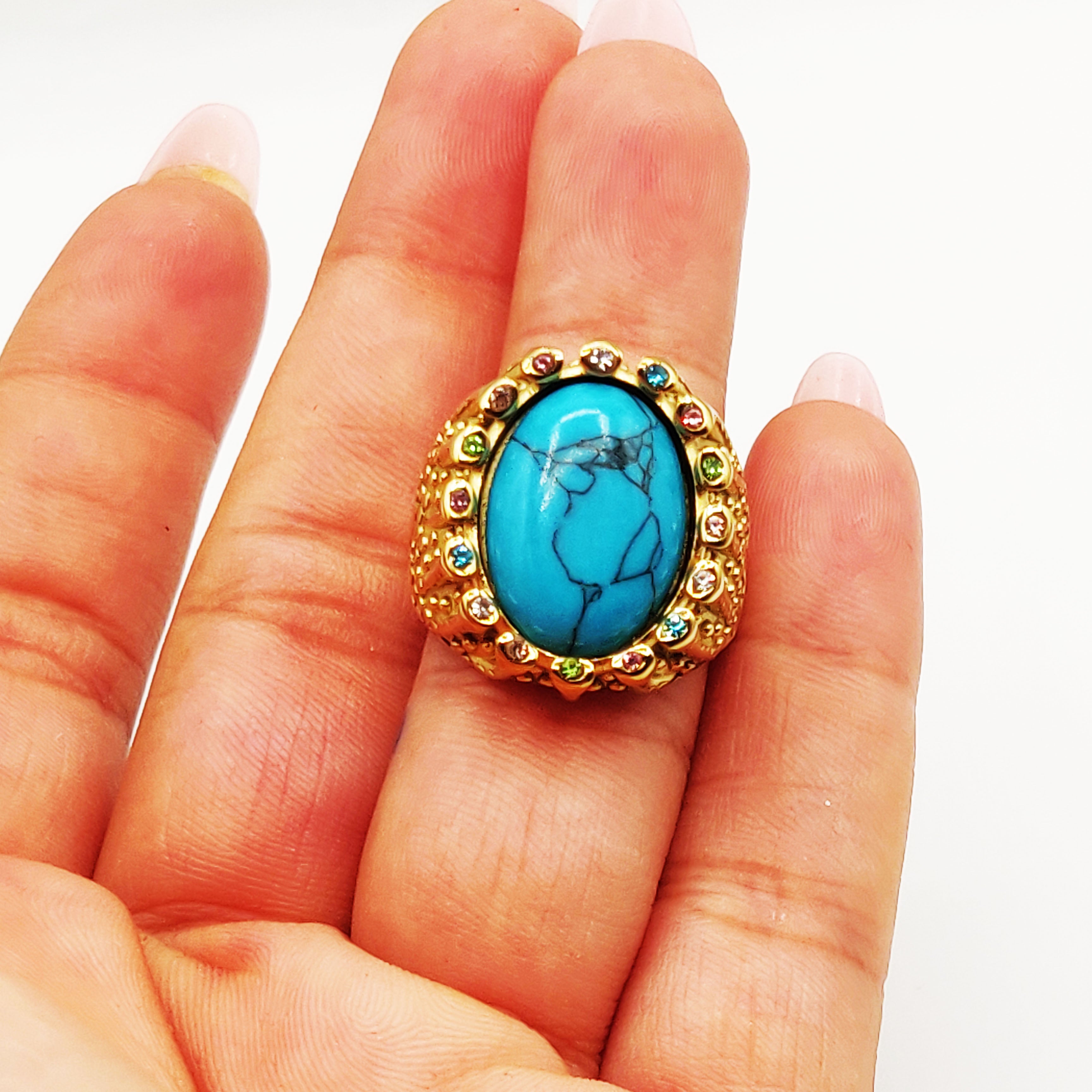 Bague Pierre Ovale Bleue Tour Cristaux Multicolores Luxe
