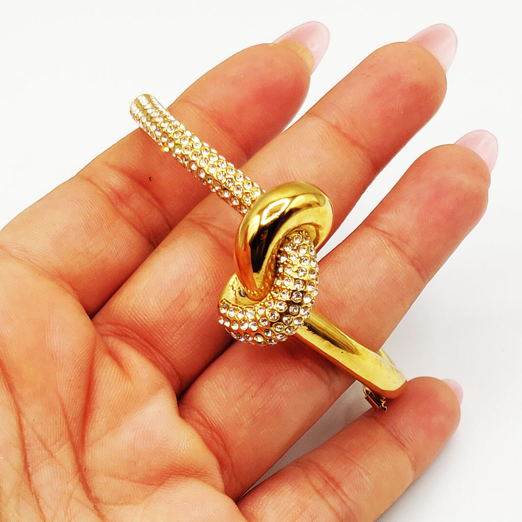 Bracelet Rigide Noeud Doré et Cristaux Luxe