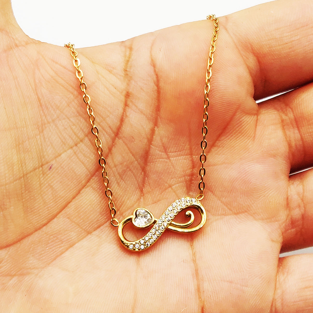 Collier Infinity Cristaux Coeur Cristal Luxe