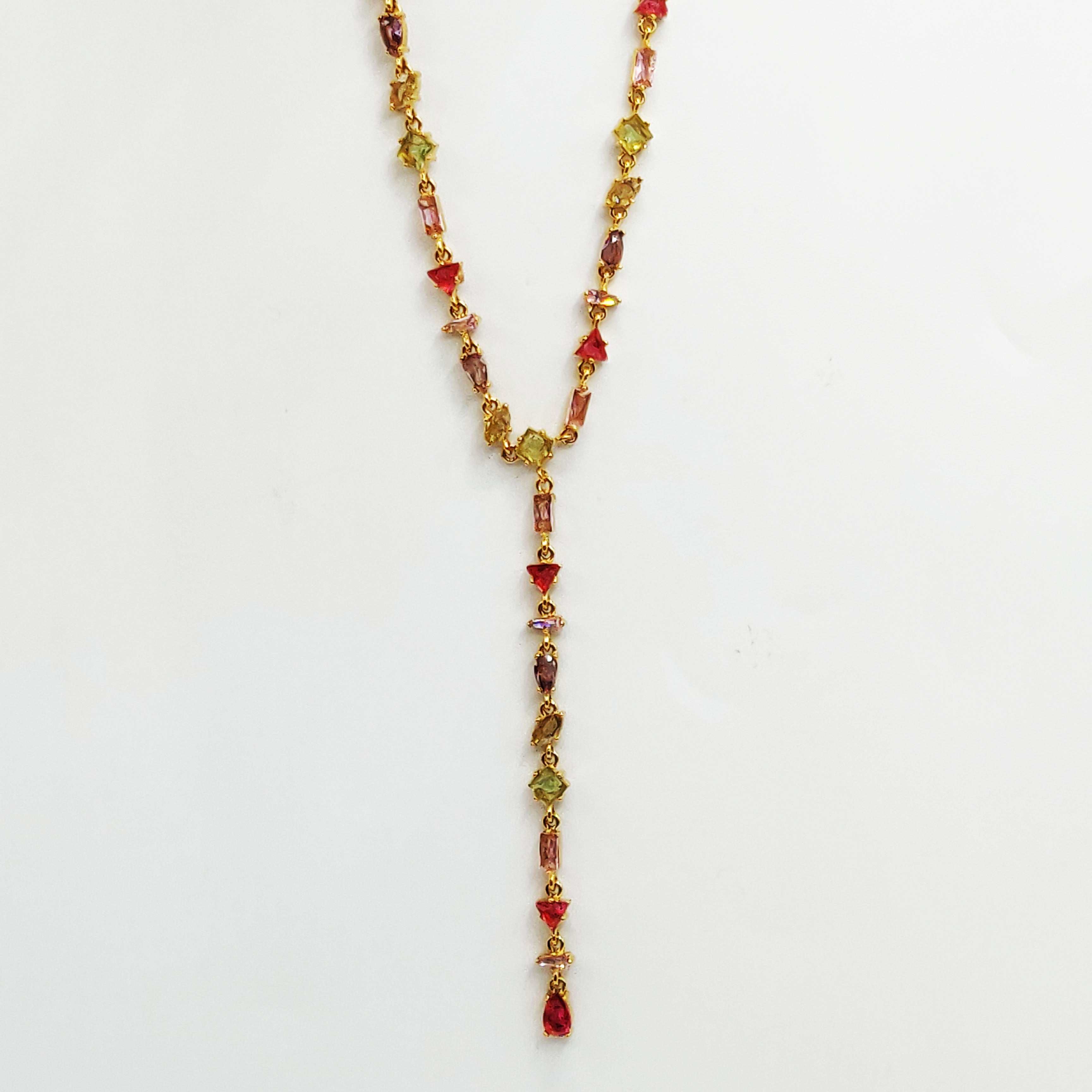 Collier Multi Cristaux Multi Formes Rouges, Verts et Roses Luxe Descendant