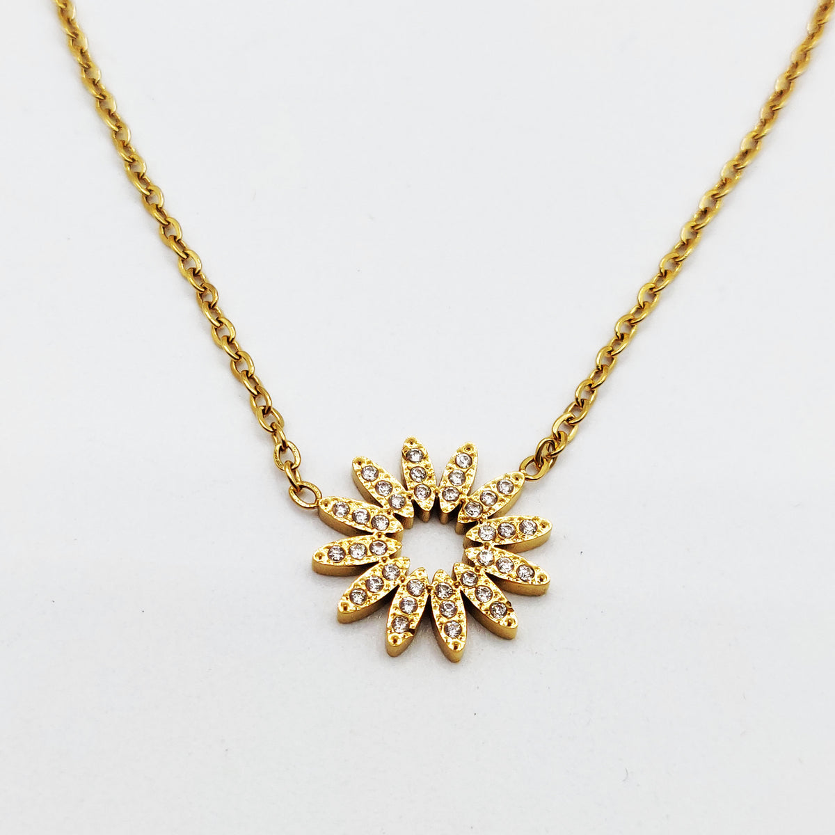 Collier Soleil Rayons Cristaux