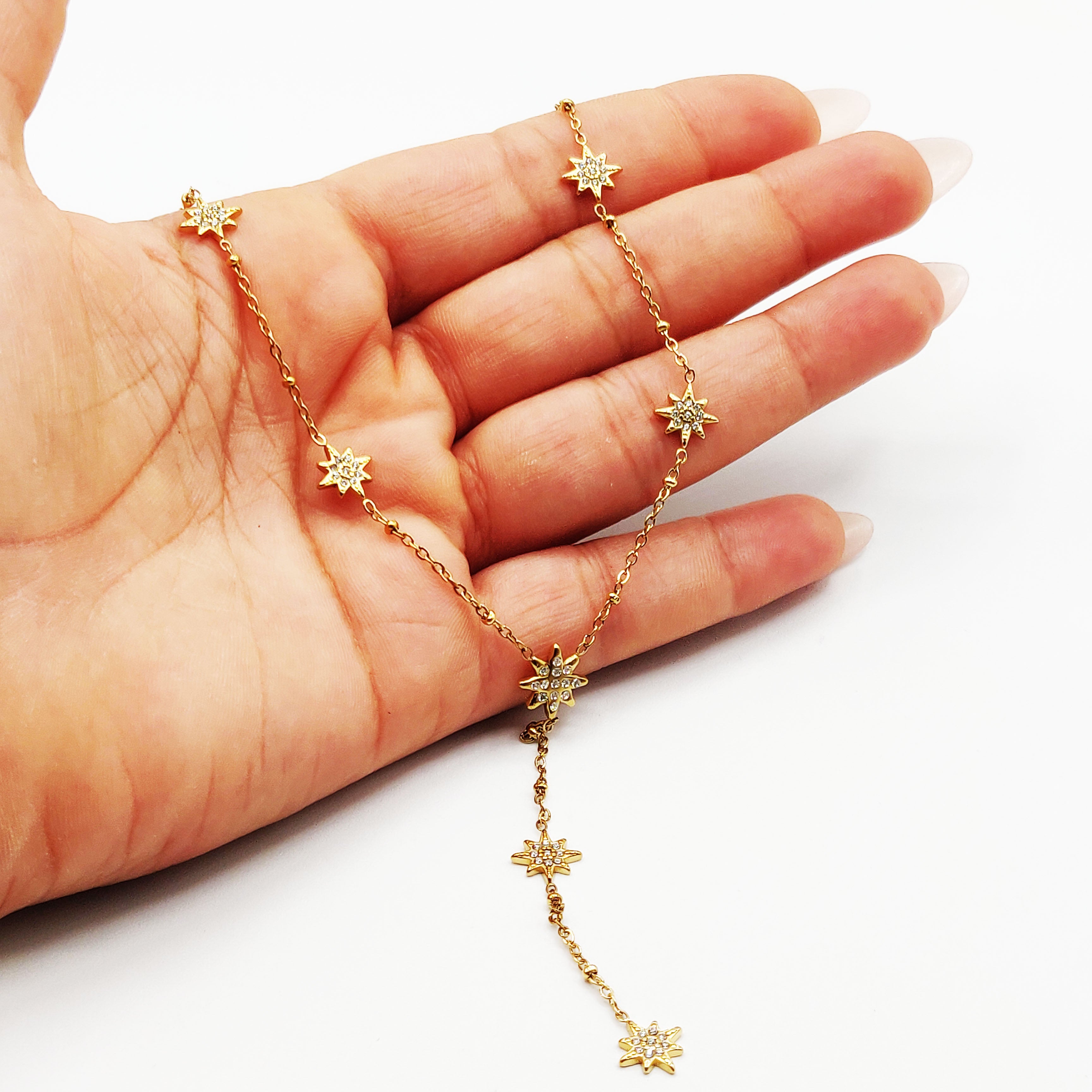 Collier Multi Étoiles Cristaux Descendant