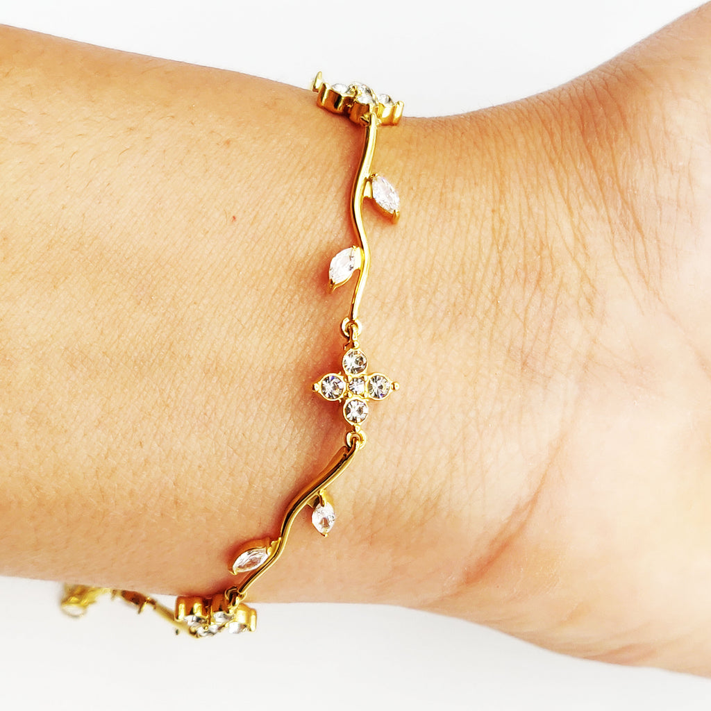 Bracelet Mi-Rigide Trèfles 4 Creistaux Ronds Luxe