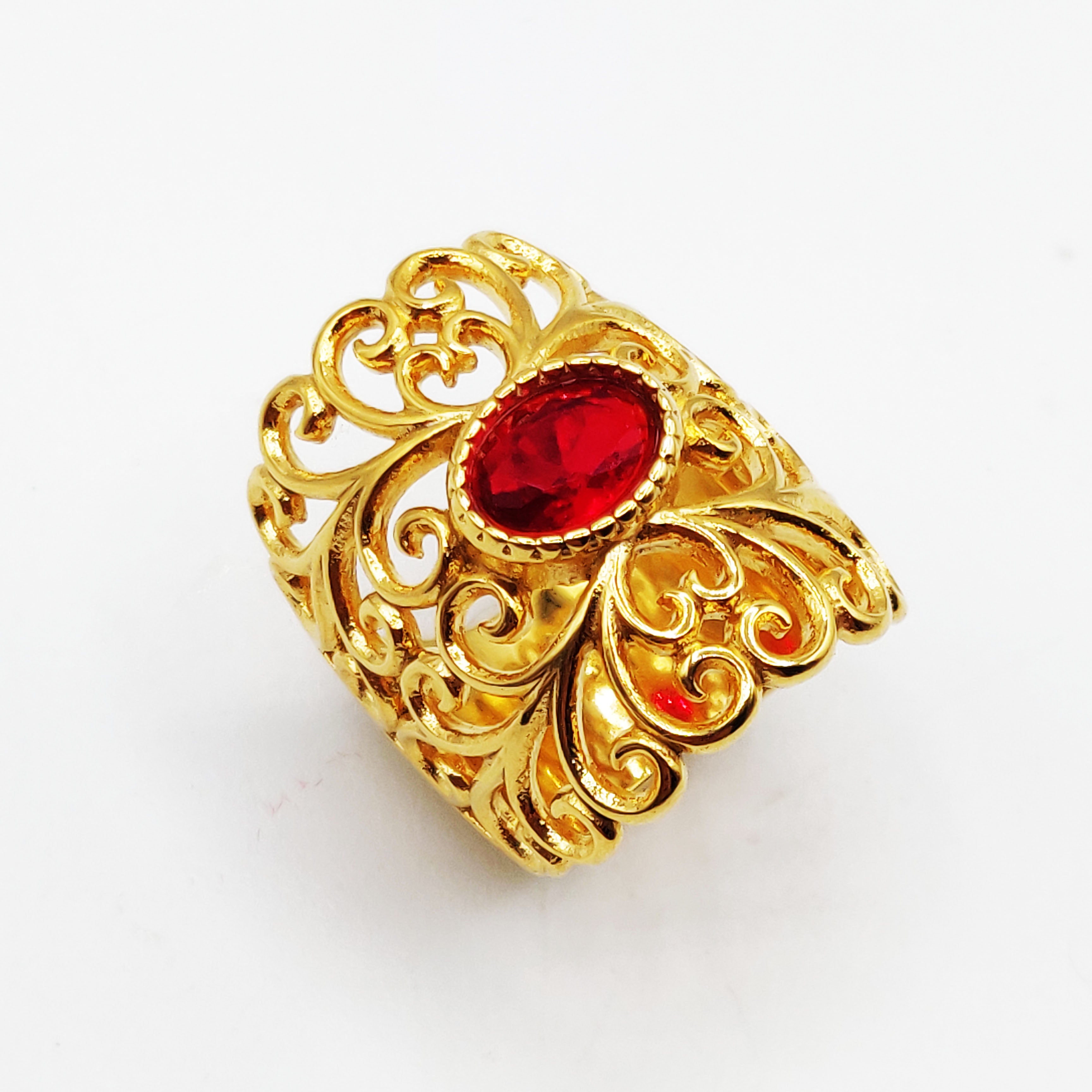 Bague Motifs Orientaux Cristal Rouge Luxe
