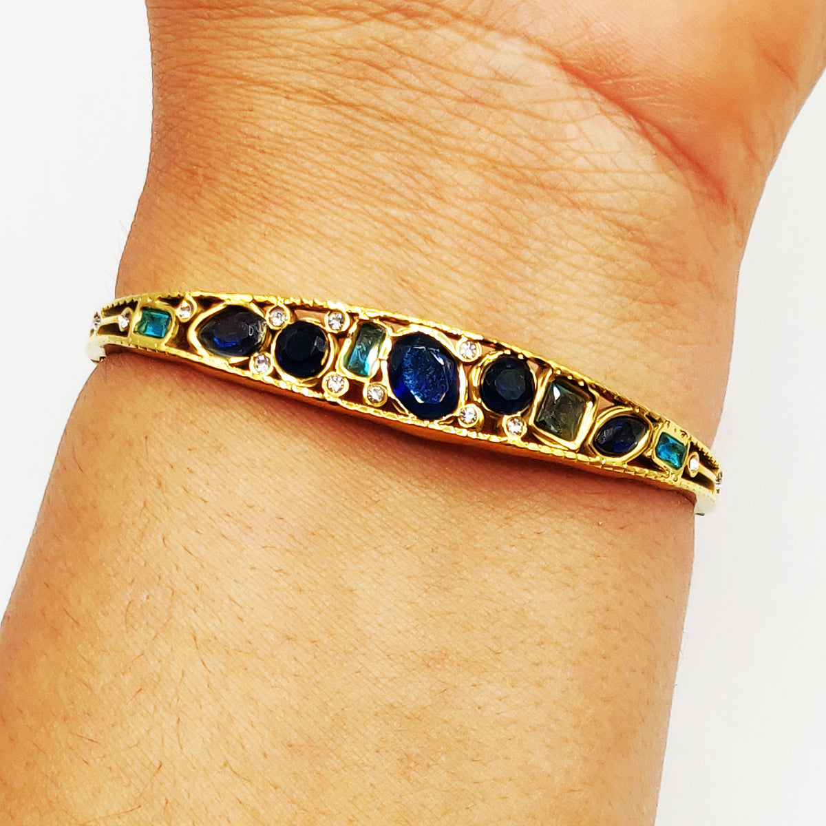 Bracelet Rigide Cristaux Multi Formes Bleus Luxe