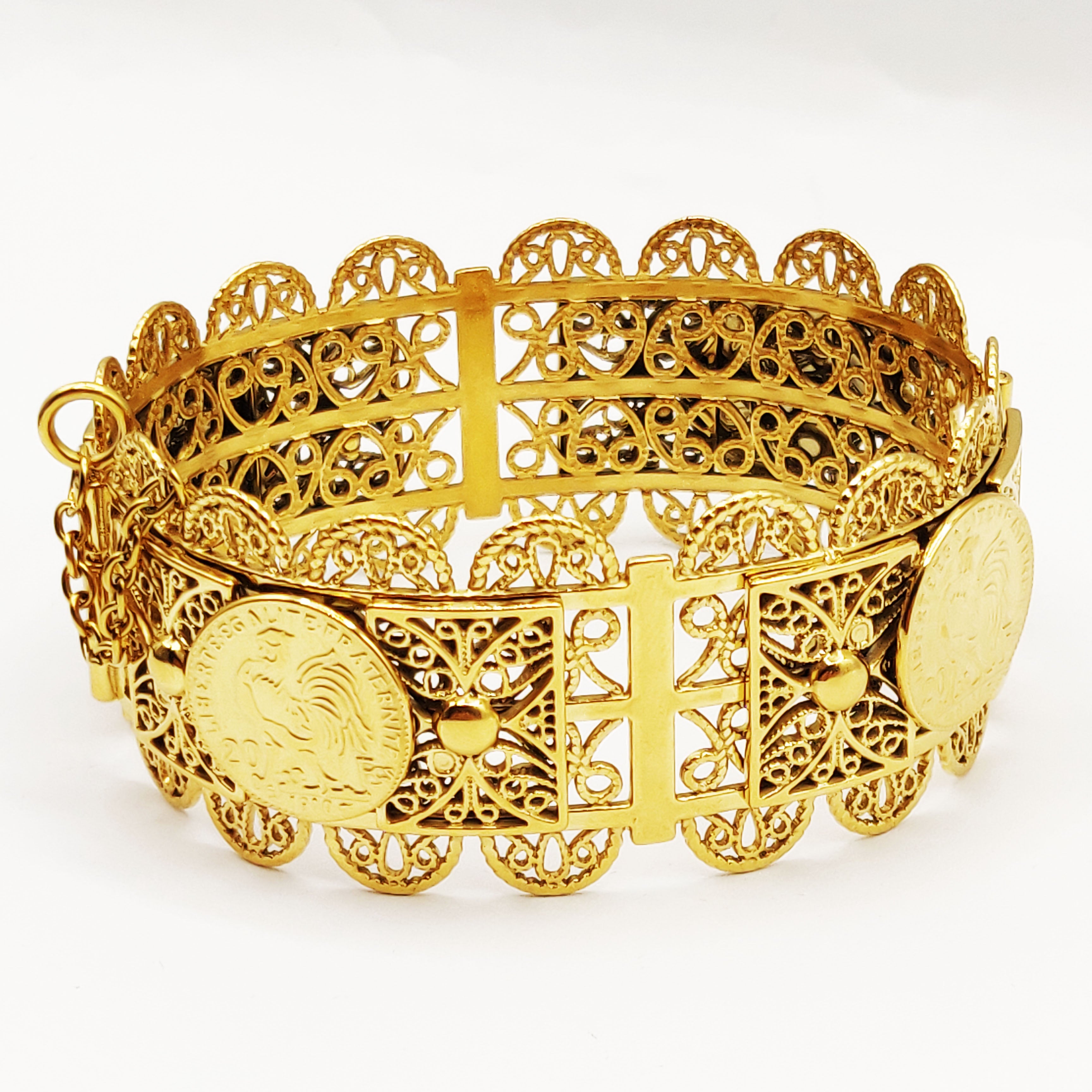 Bracelet Motifs Orientaux Louise Coq Fermoir à Épingle Luxe