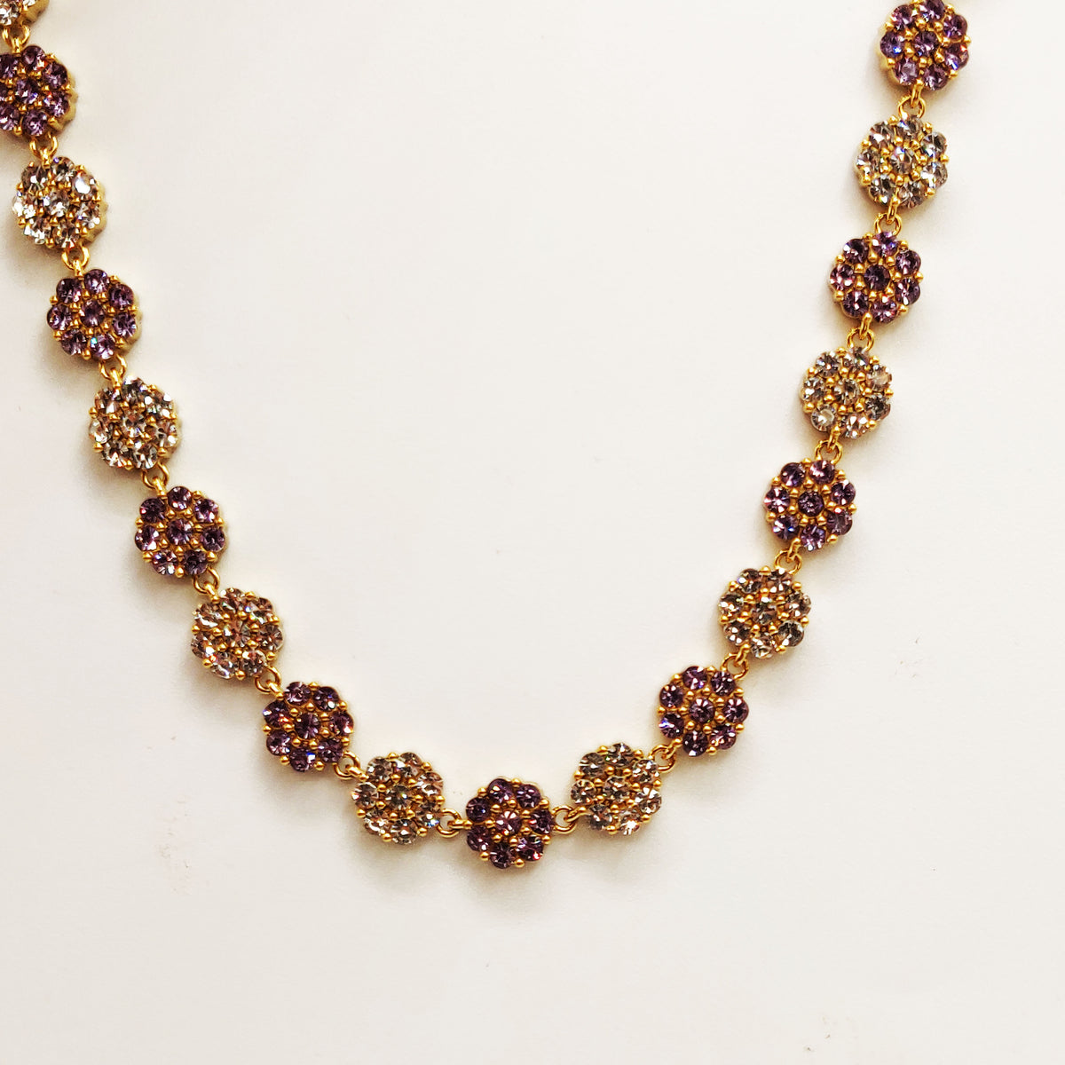 Collier Multi Fleurs de Cristaux Violets et Transparents Luxe
