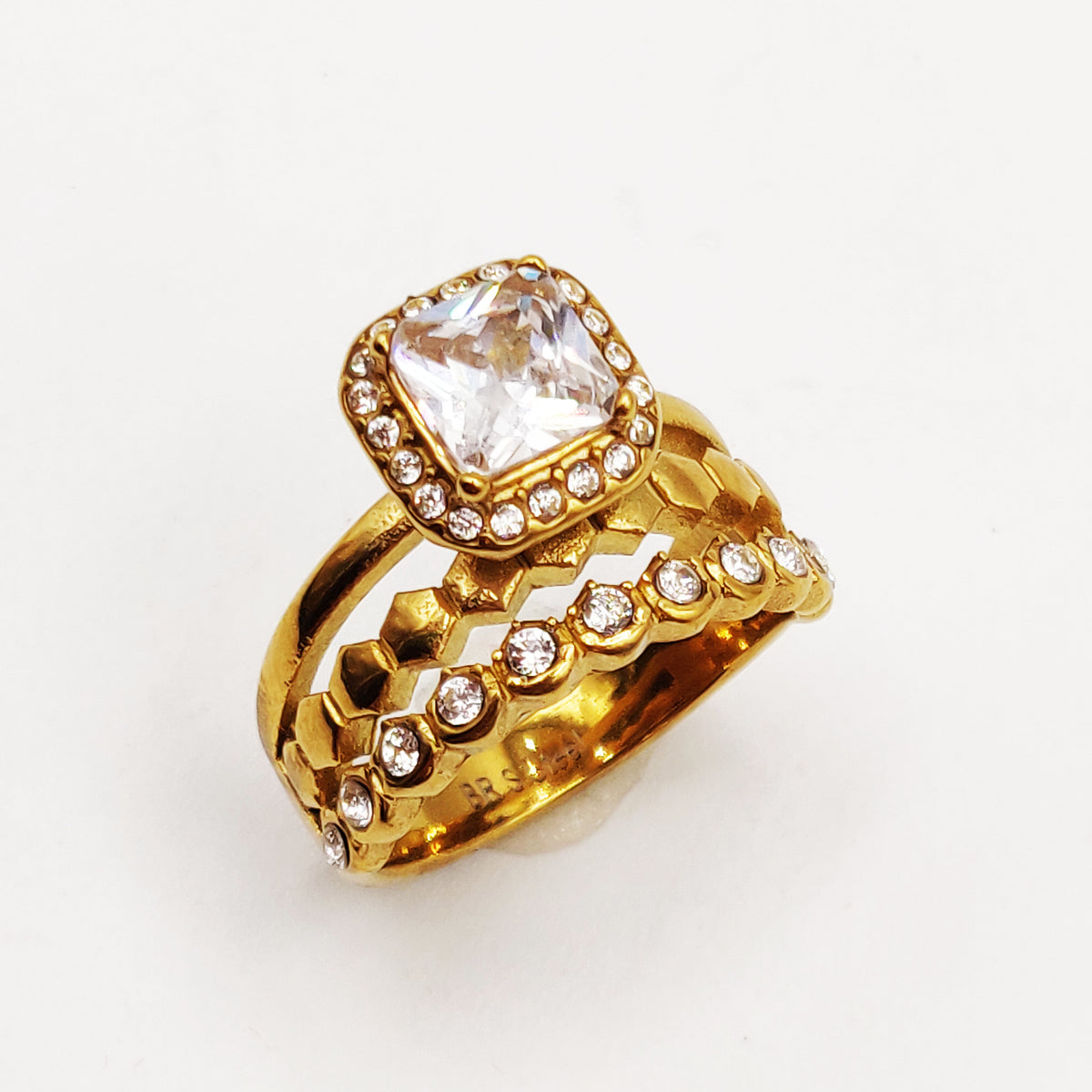 Bague Triple Lignes Hexagones et Cristal Carré Luxe