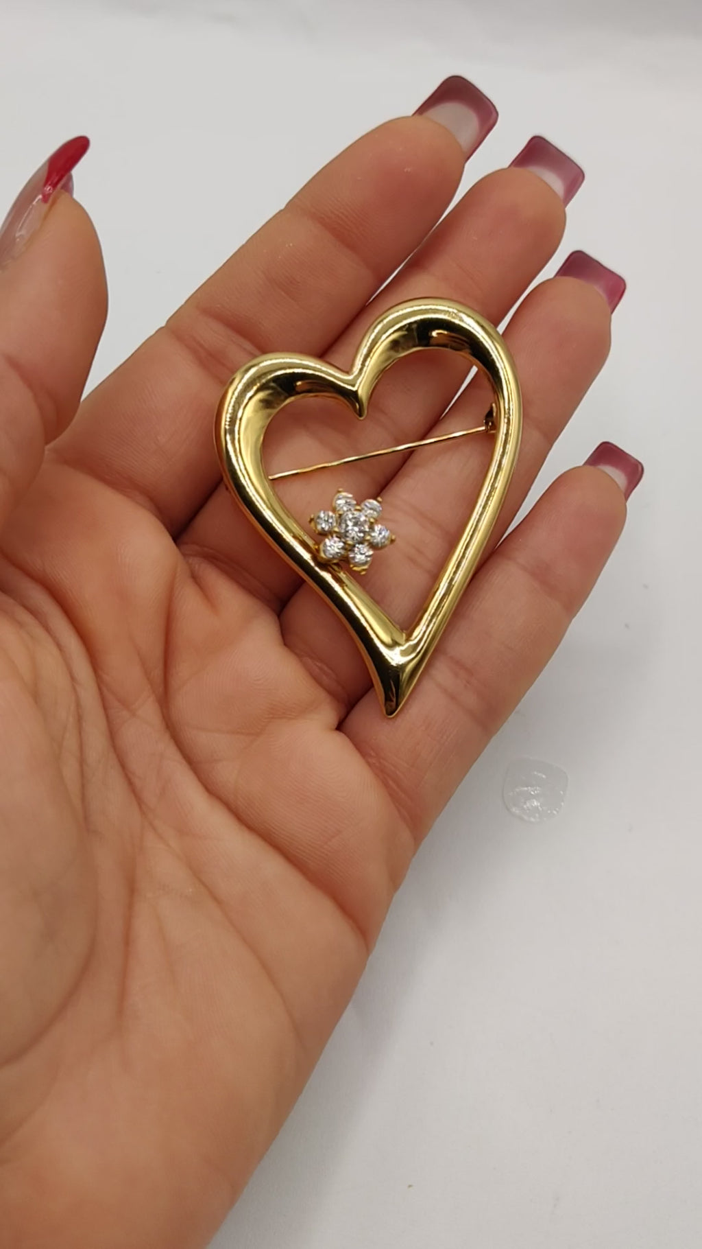 Broche Coeur Étoile Cristaux Tournant Anti-Stress