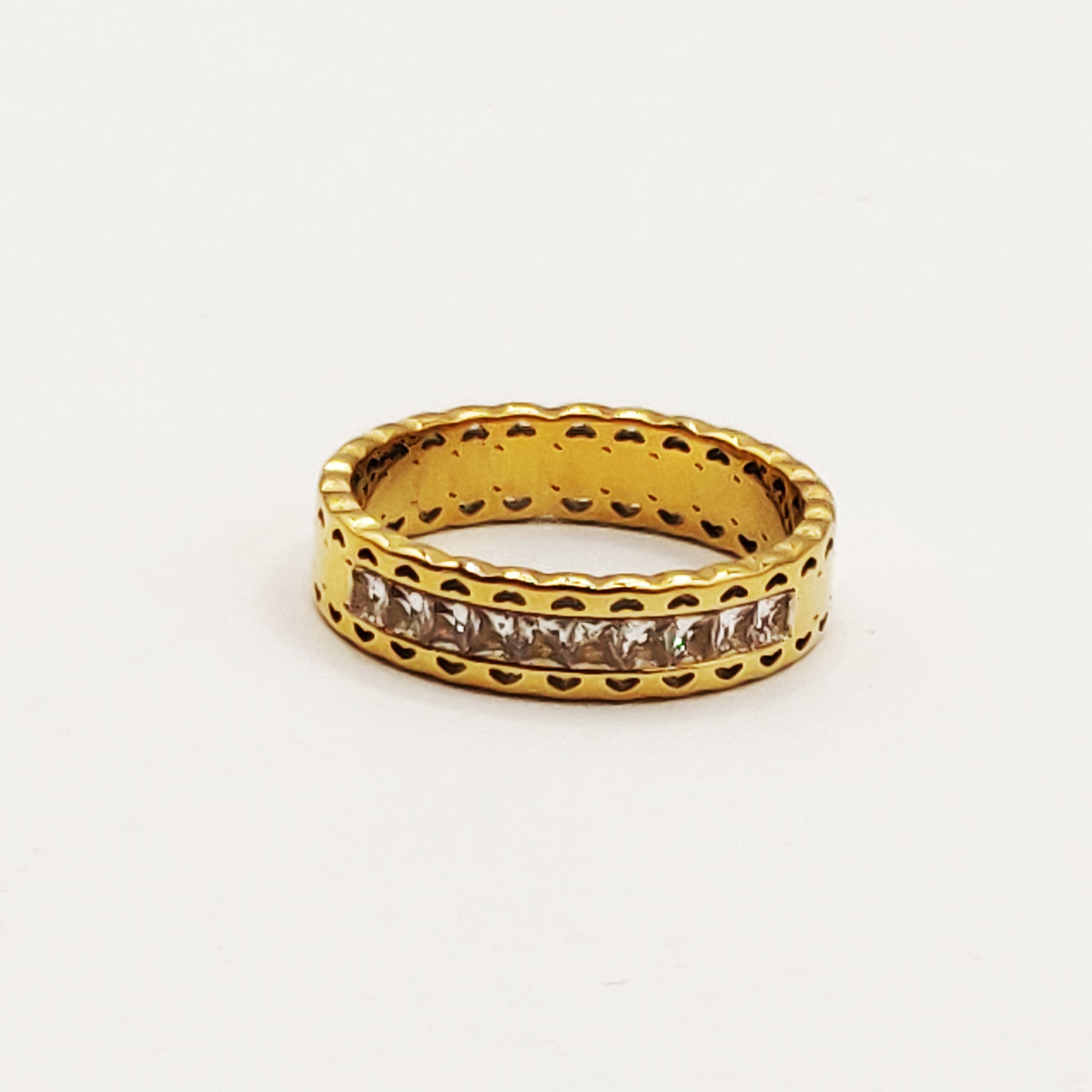 Bague Multi Coeurs Creusés et Ligne Cristaux Luxe