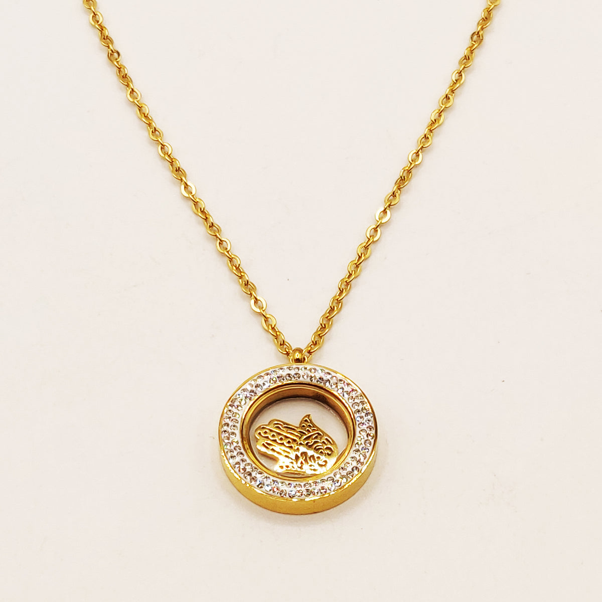 Collier Pendentif Cercles Cristaux Contenant Main de Fatma Luxe