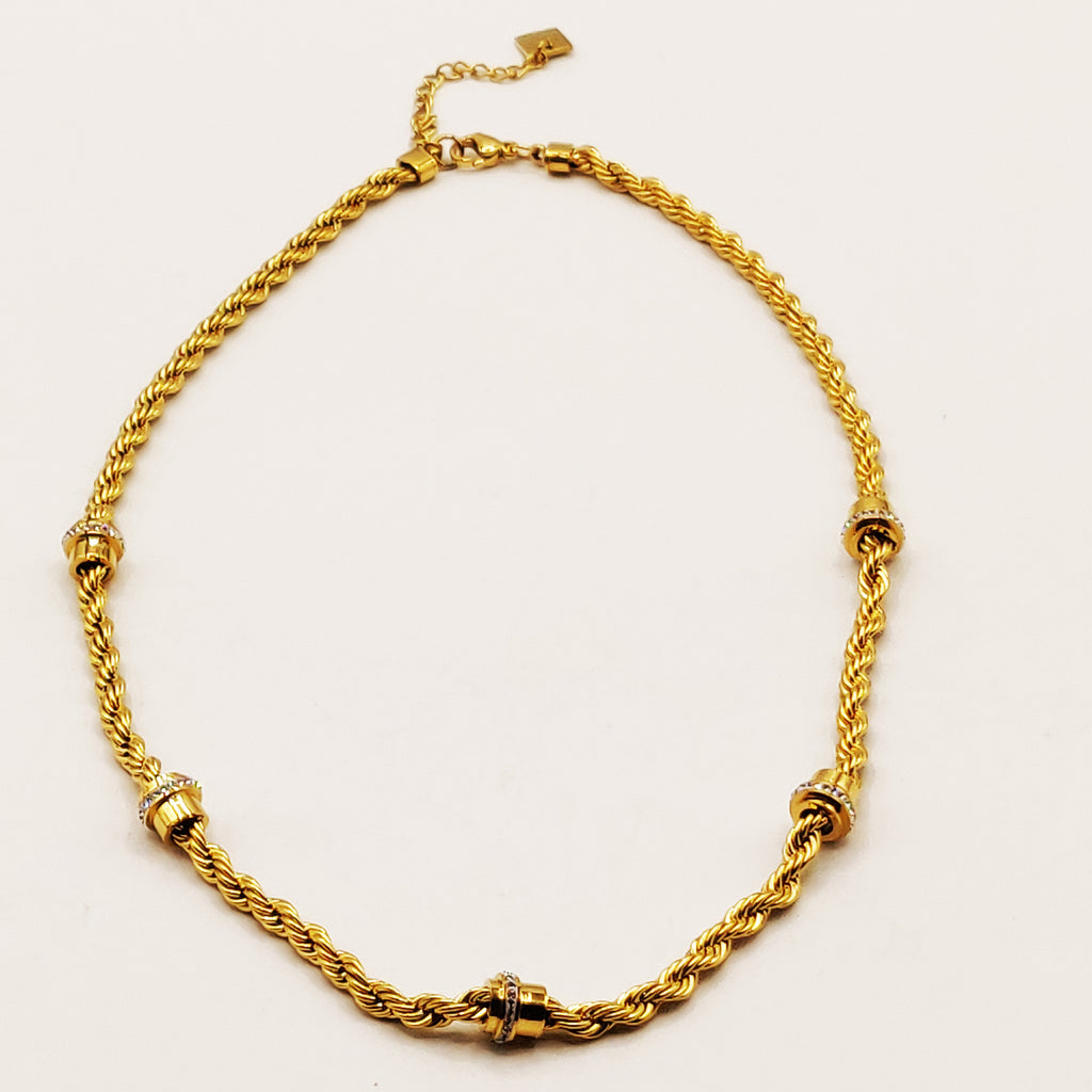 Collier Torsade Multi Lignes Motifs Cristaux Luxe